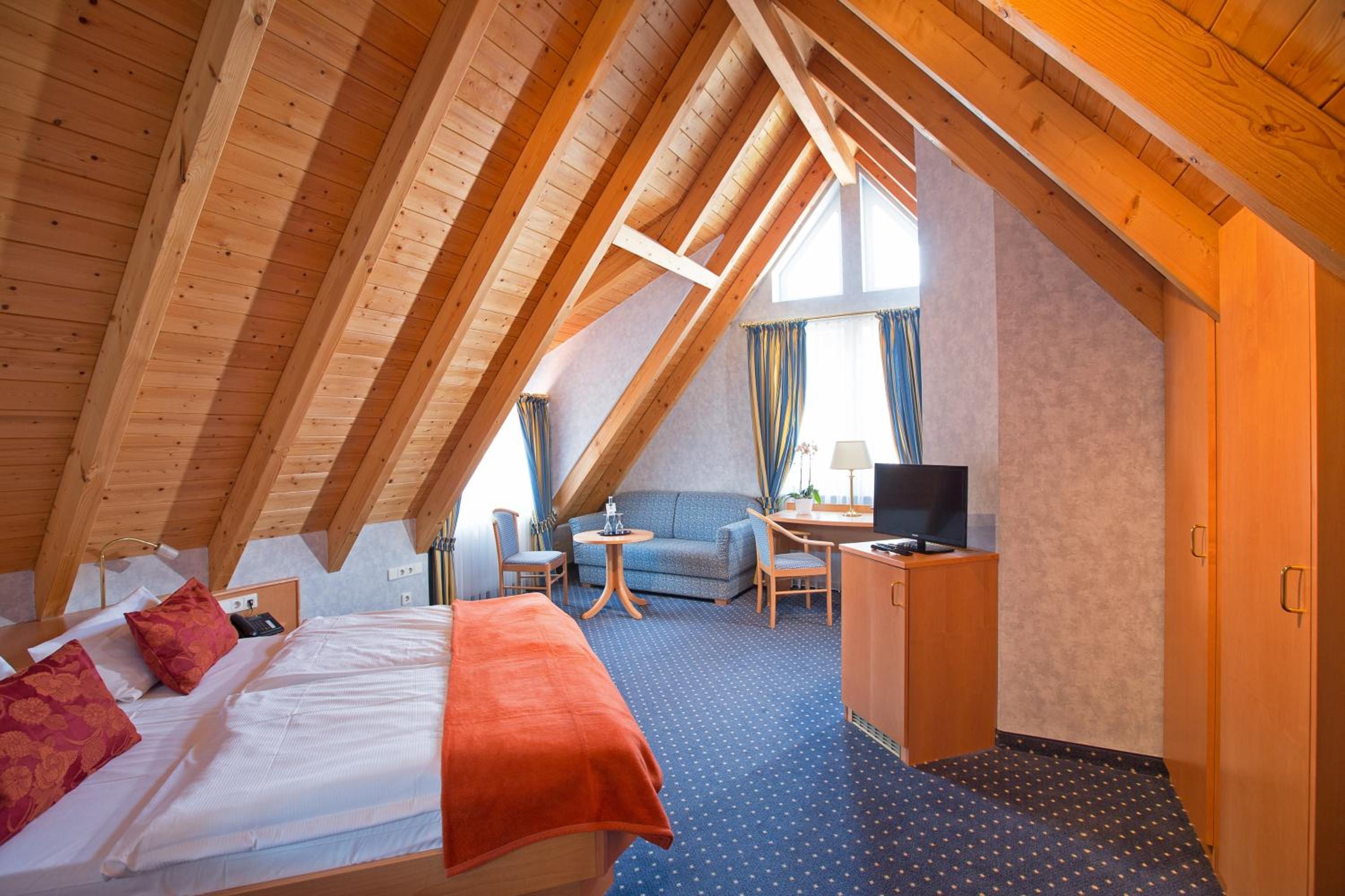 Double Room - Photo 2
