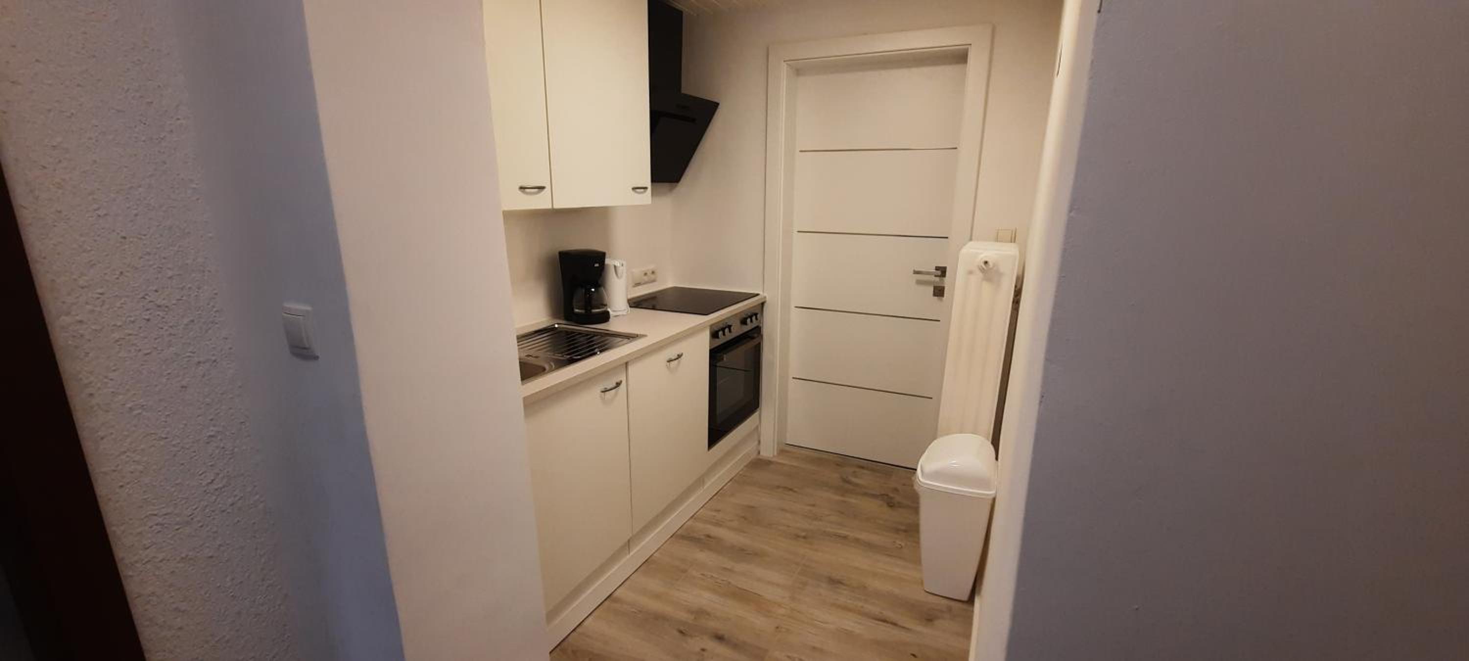 One-Bedroom Apartment photo 3