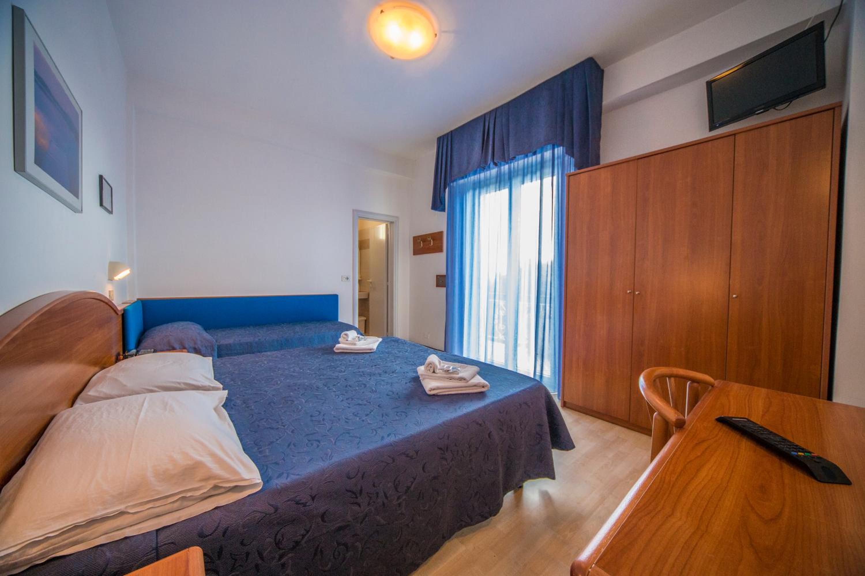 Triple Room - Photo 4