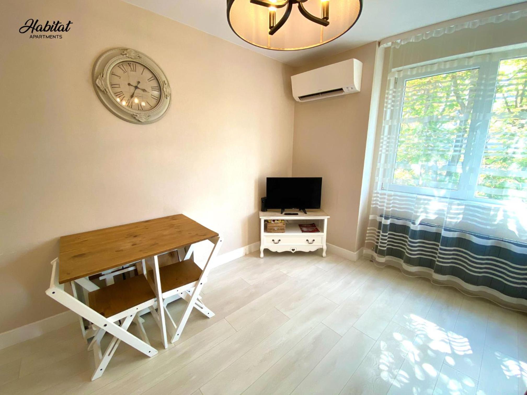 Apartment - Photo 18