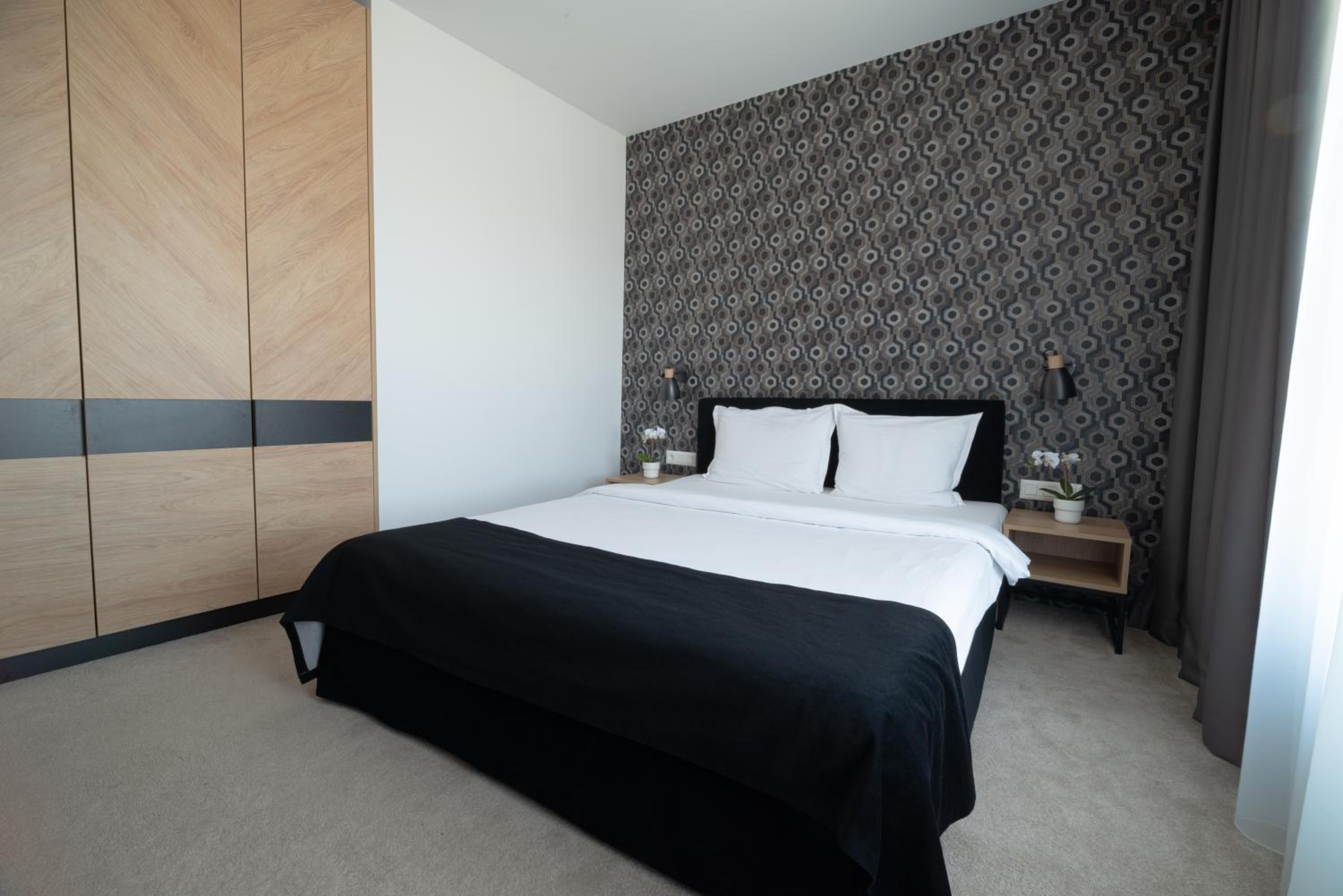Two-Bedroom Apartment - Photo 3