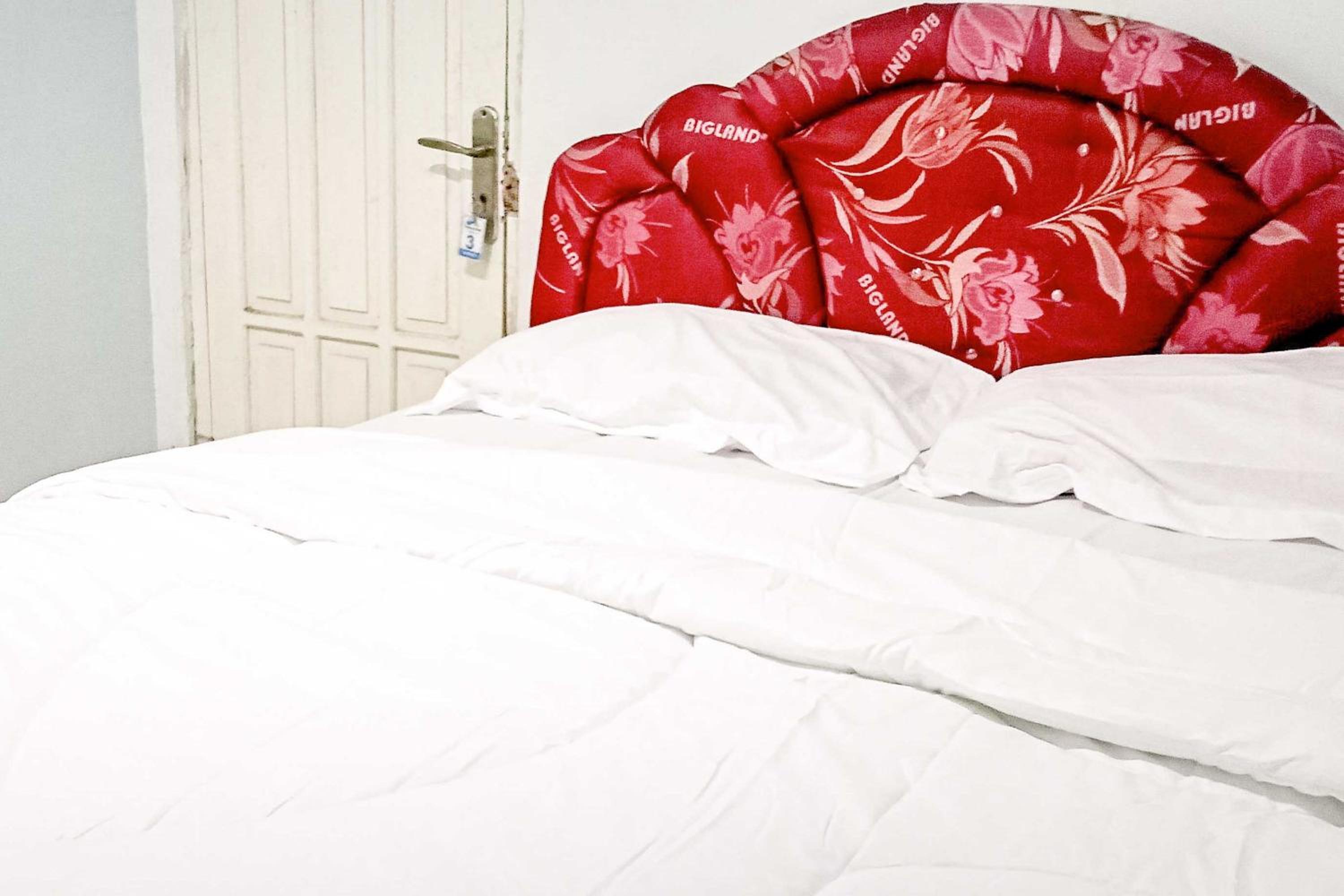 Standard Double Room with Shared Bathroom photo 1