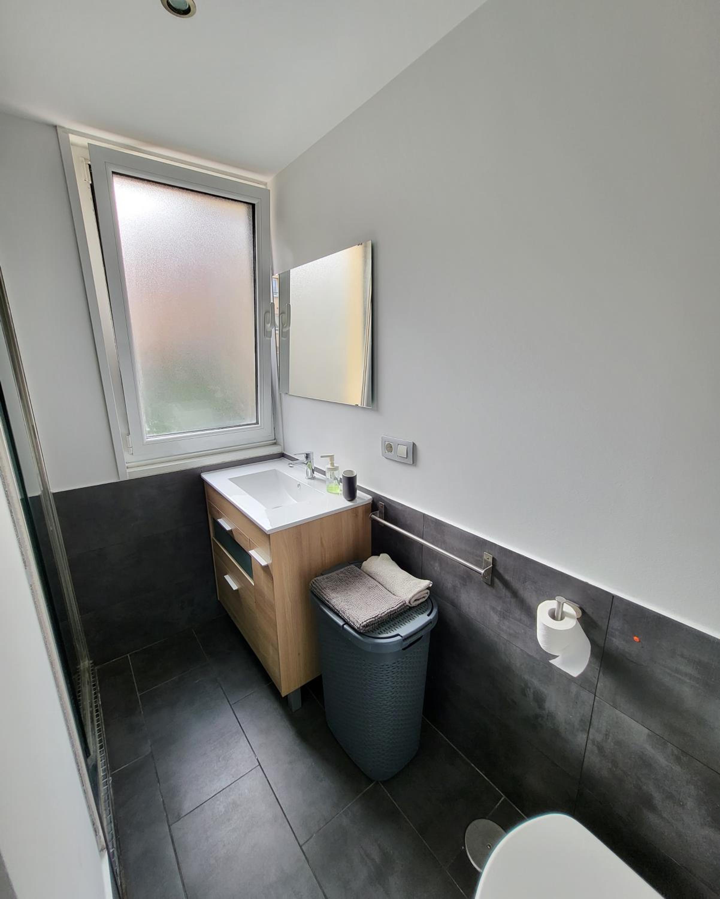 Apartment - Photo 46