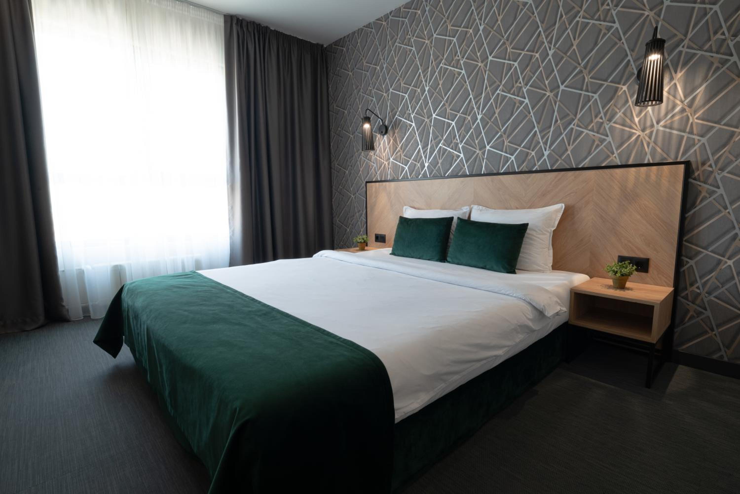 Deluxe Double Room - Photo 1