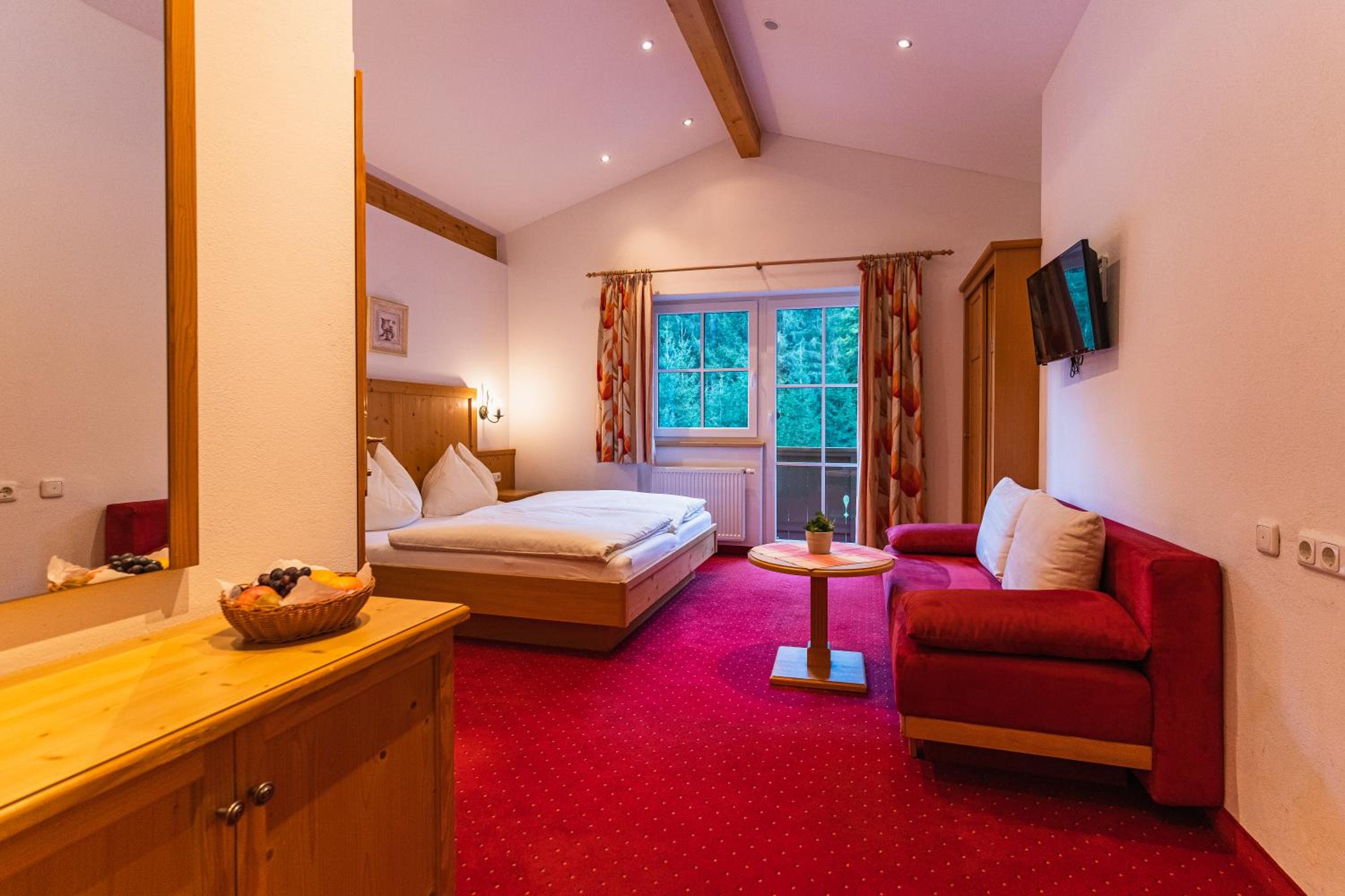 Deluxe Double Room - Photo 2