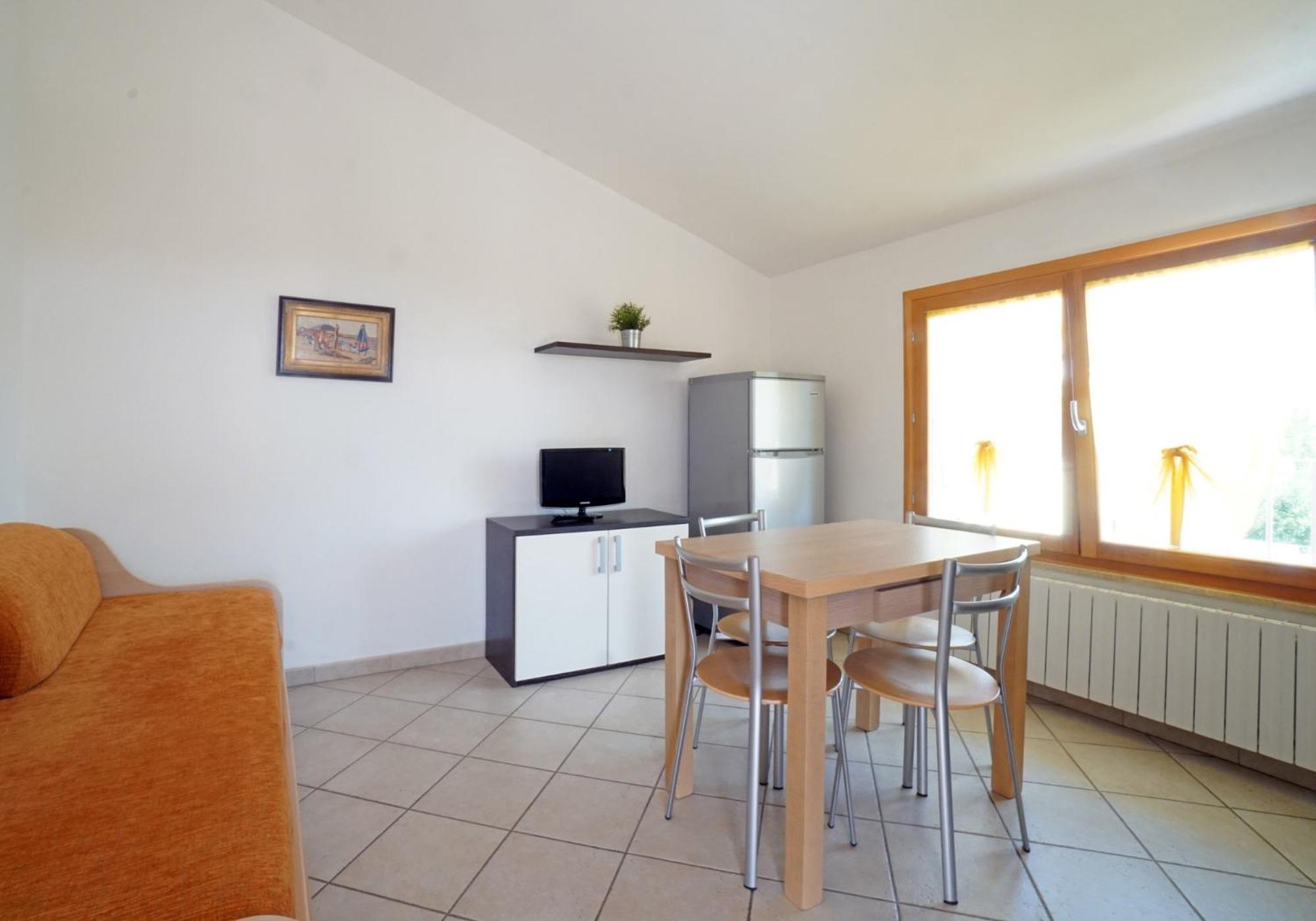 One-Bedroom House photo 1