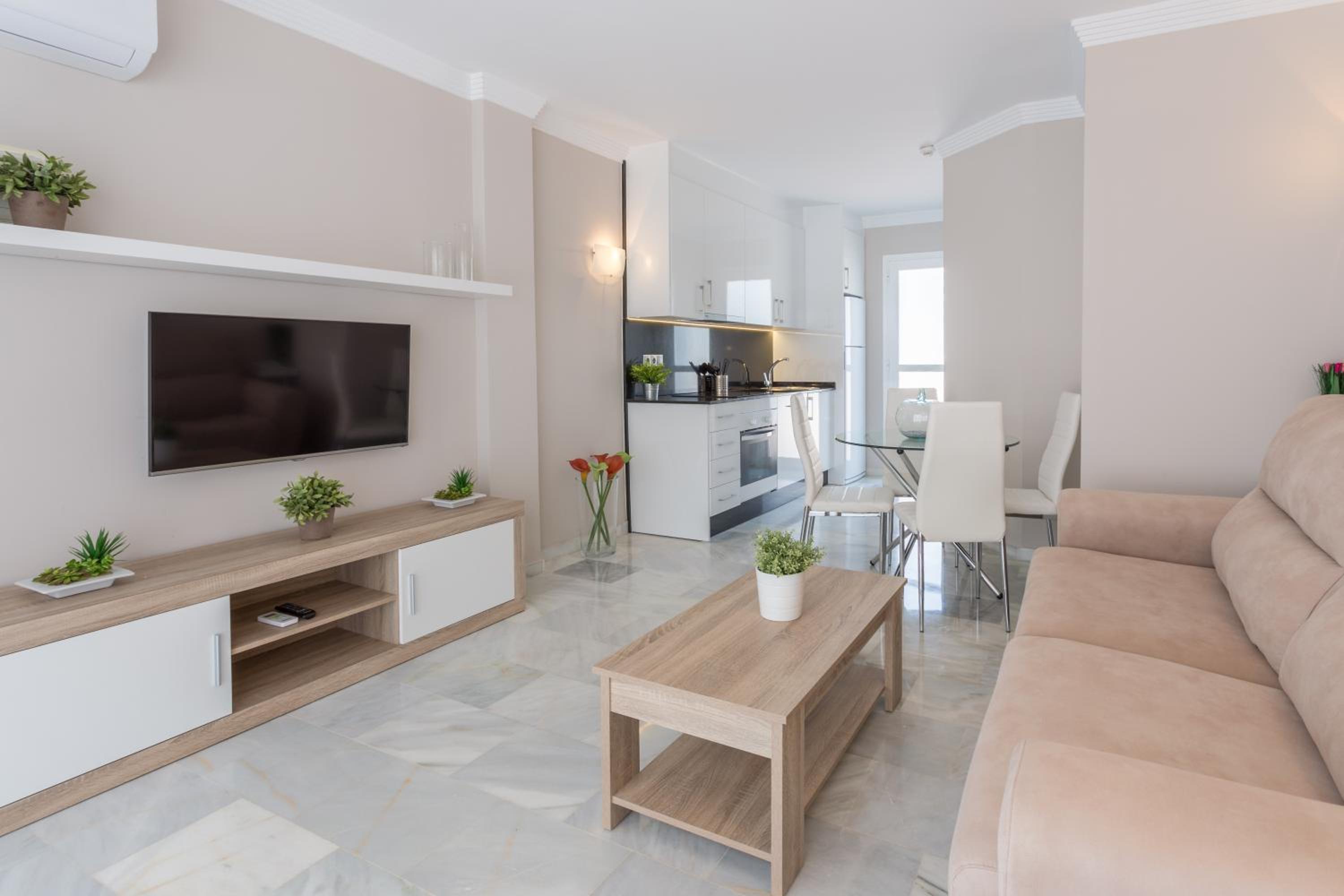 Two-Bedroom Apartment (4 Adults) - Photo 3