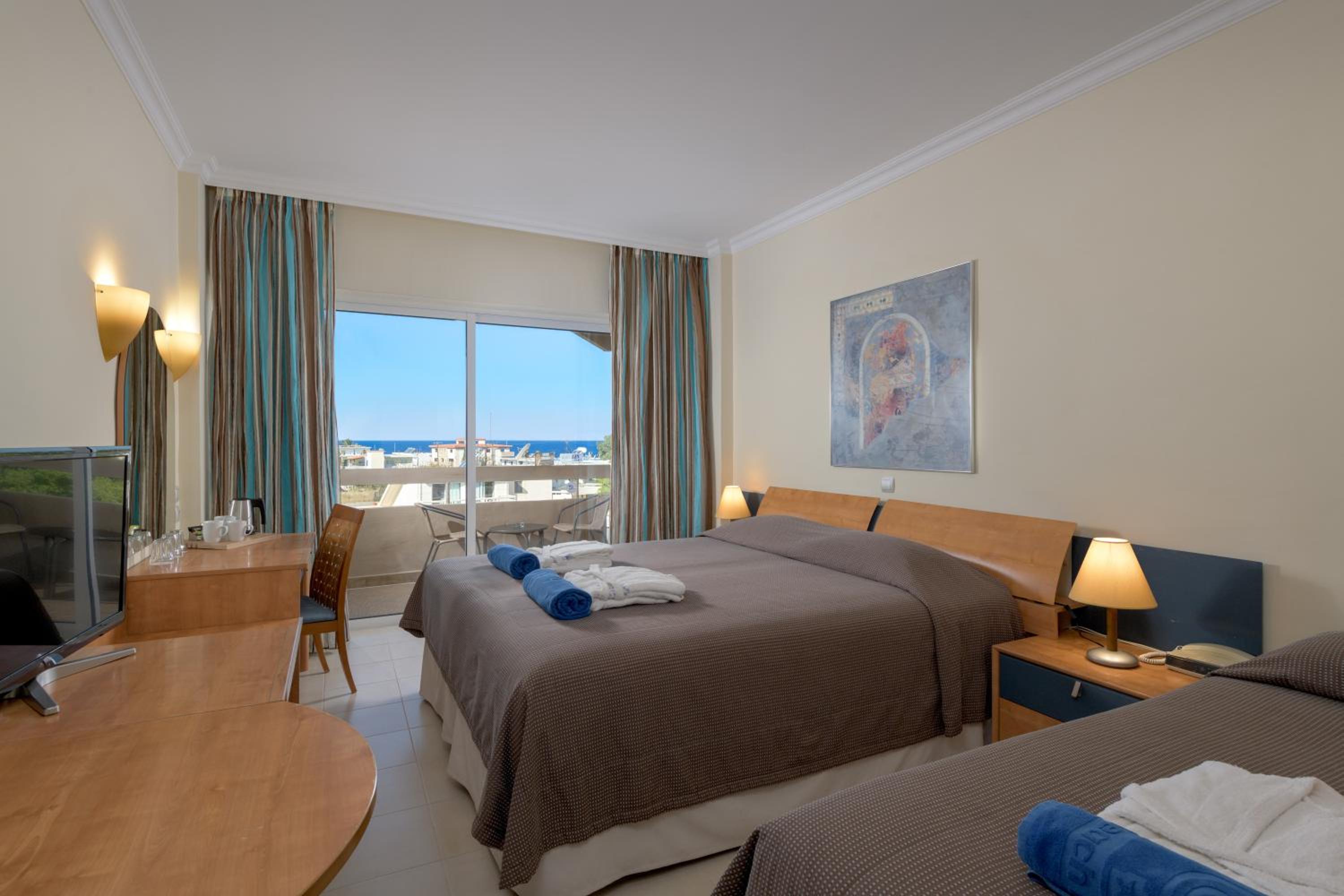 Superior Room with Garden View