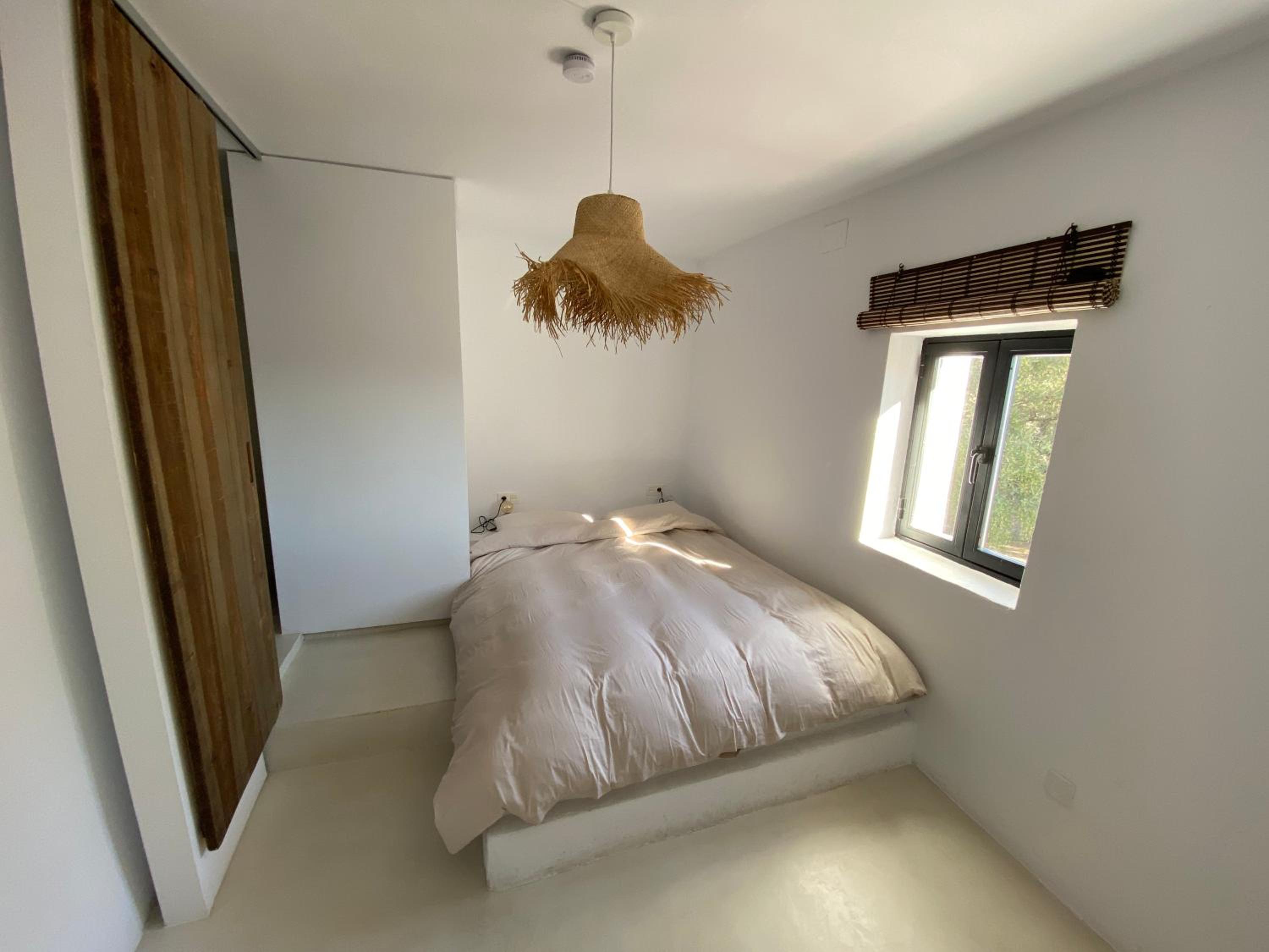 Double Room with Private Bathroom - Photo 1