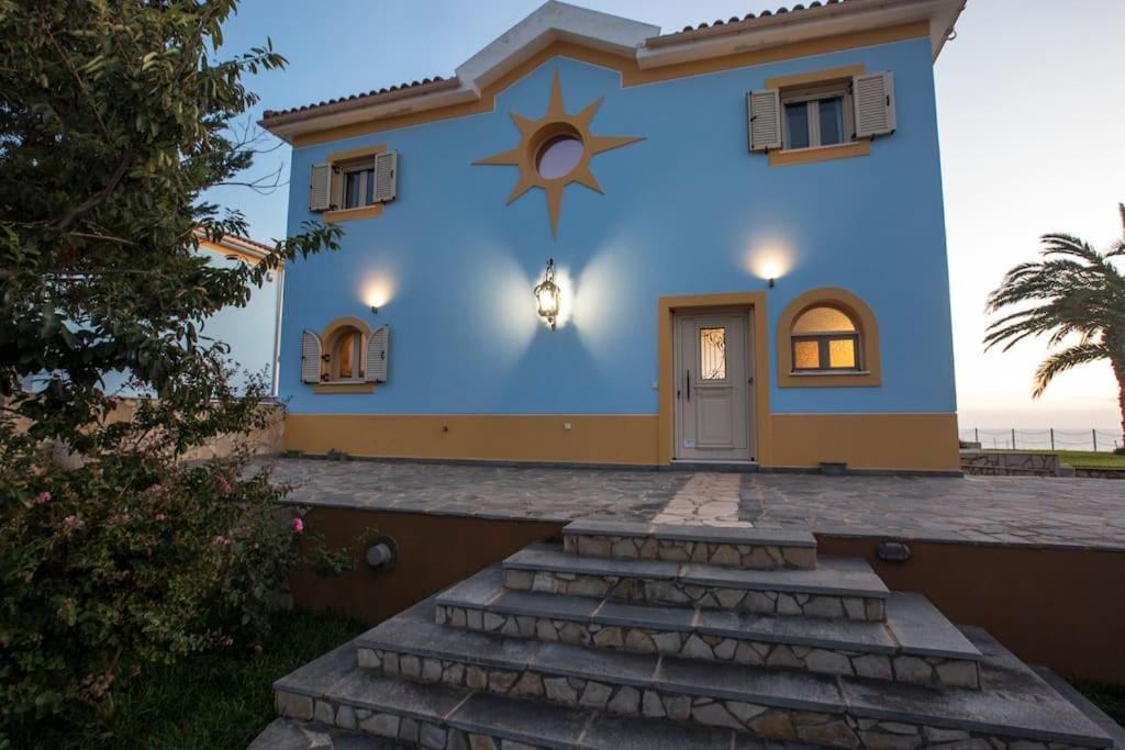 Villa with Private Pool photo 2