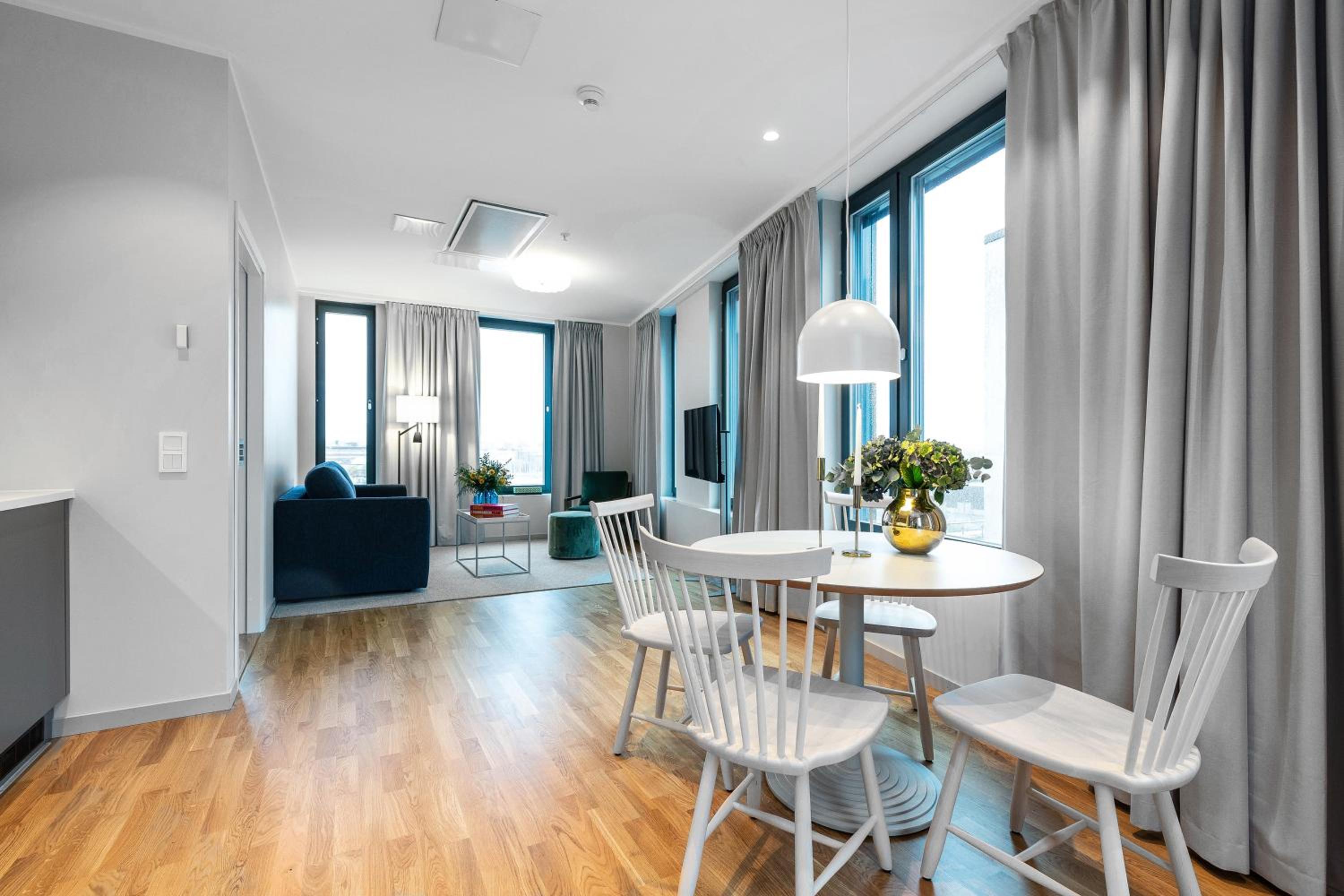 One Bedroom Apartment - Photo 6