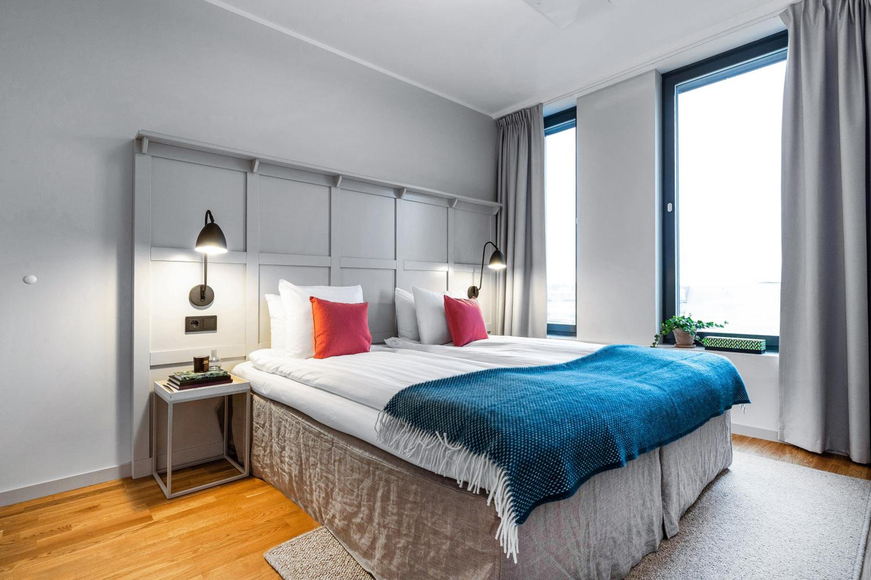 One Bedroom Apartment - Photo 4