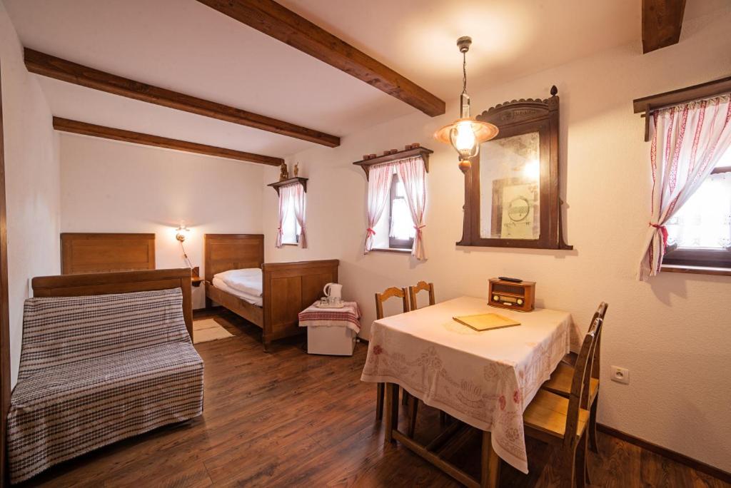 Quadruple Room - Photo 2