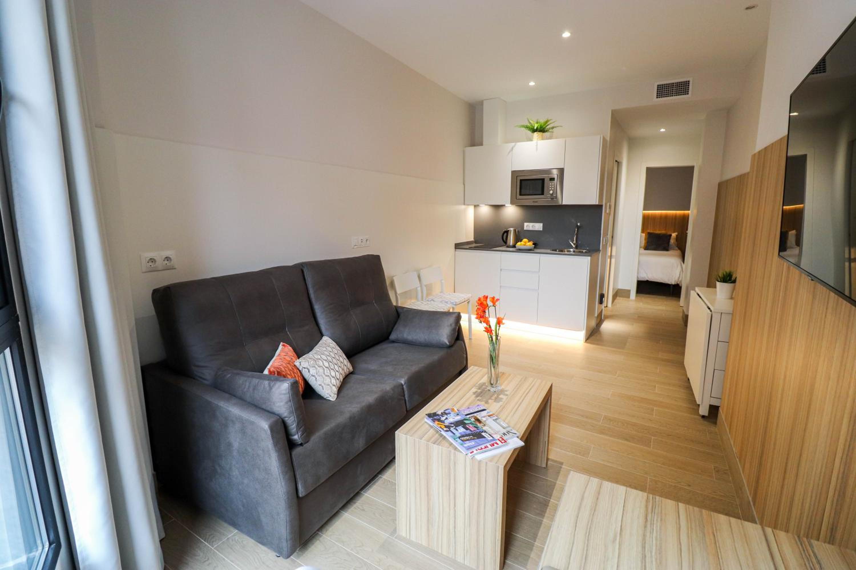 One-Bedroom Apartment - Photo 10