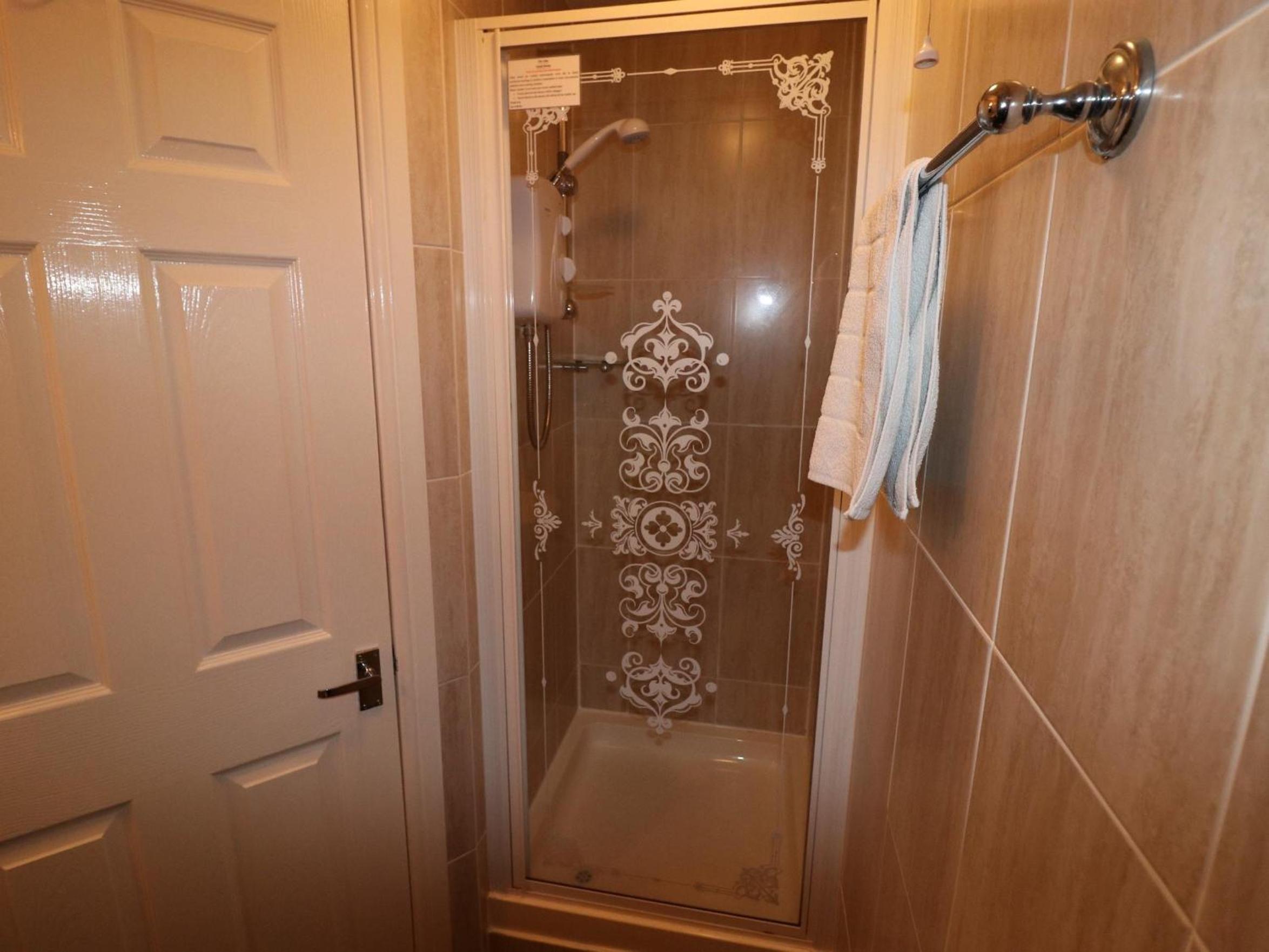 Small Twin Room photo 2
