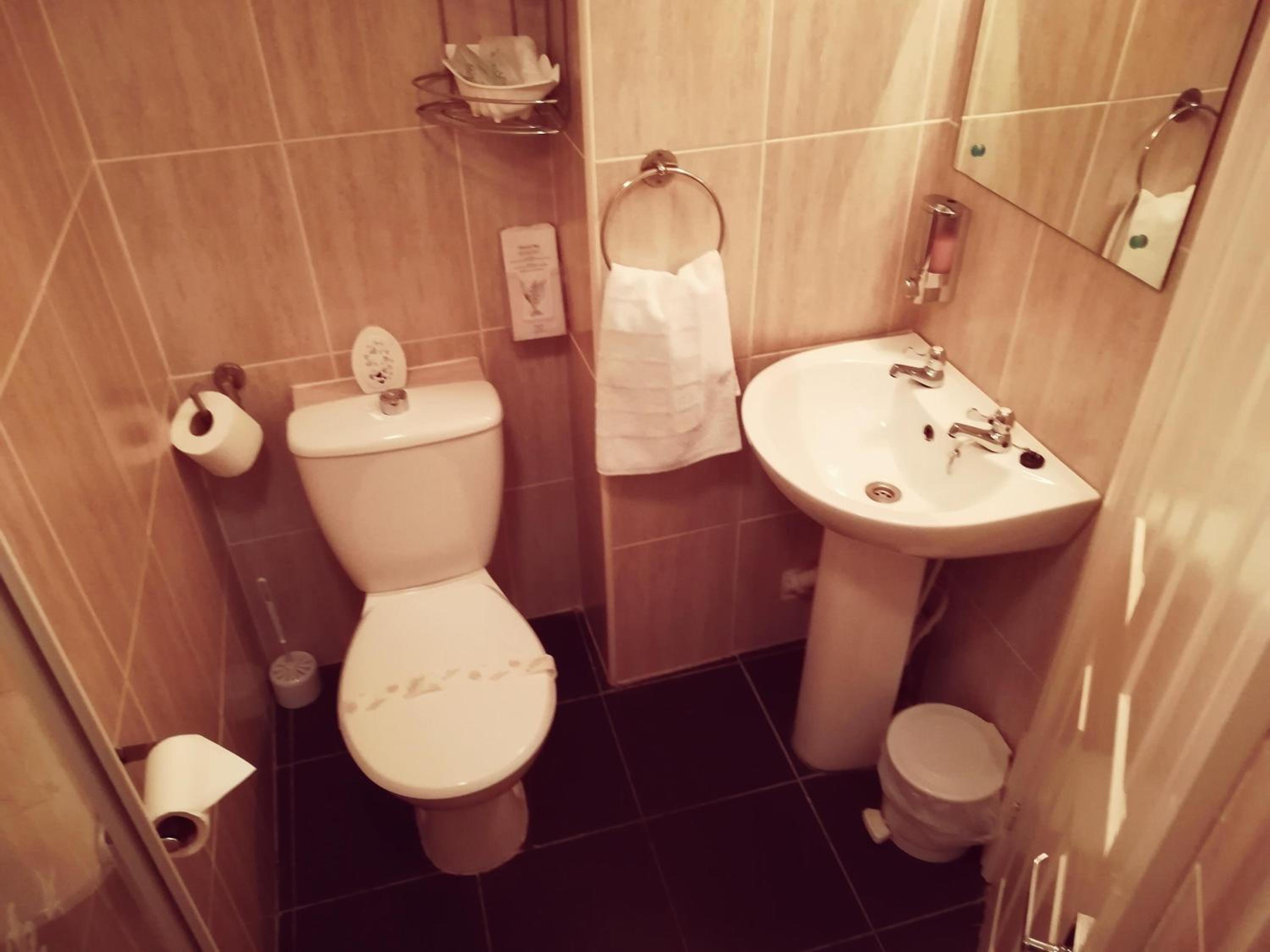 Small Twin Room photo 3