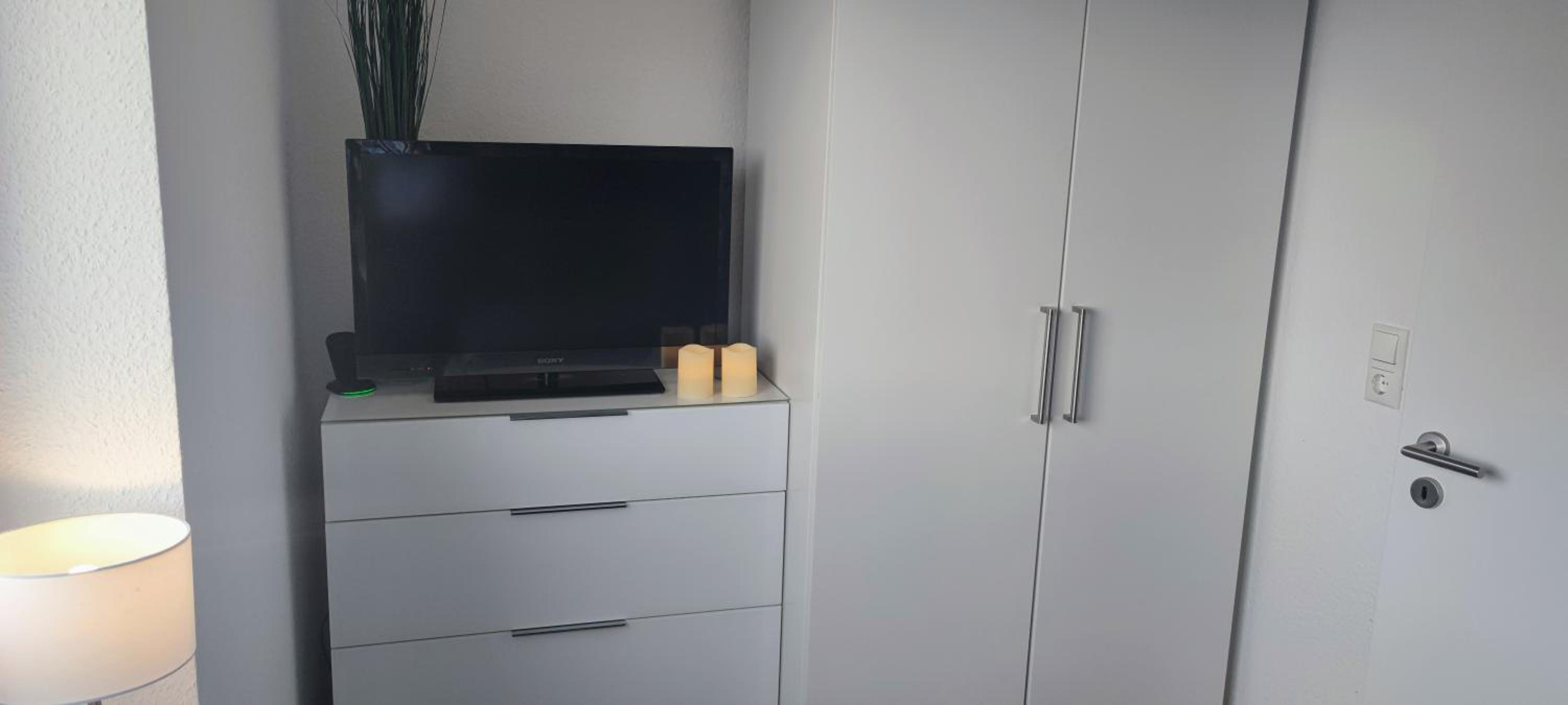 Apartment with Balcony photo 2