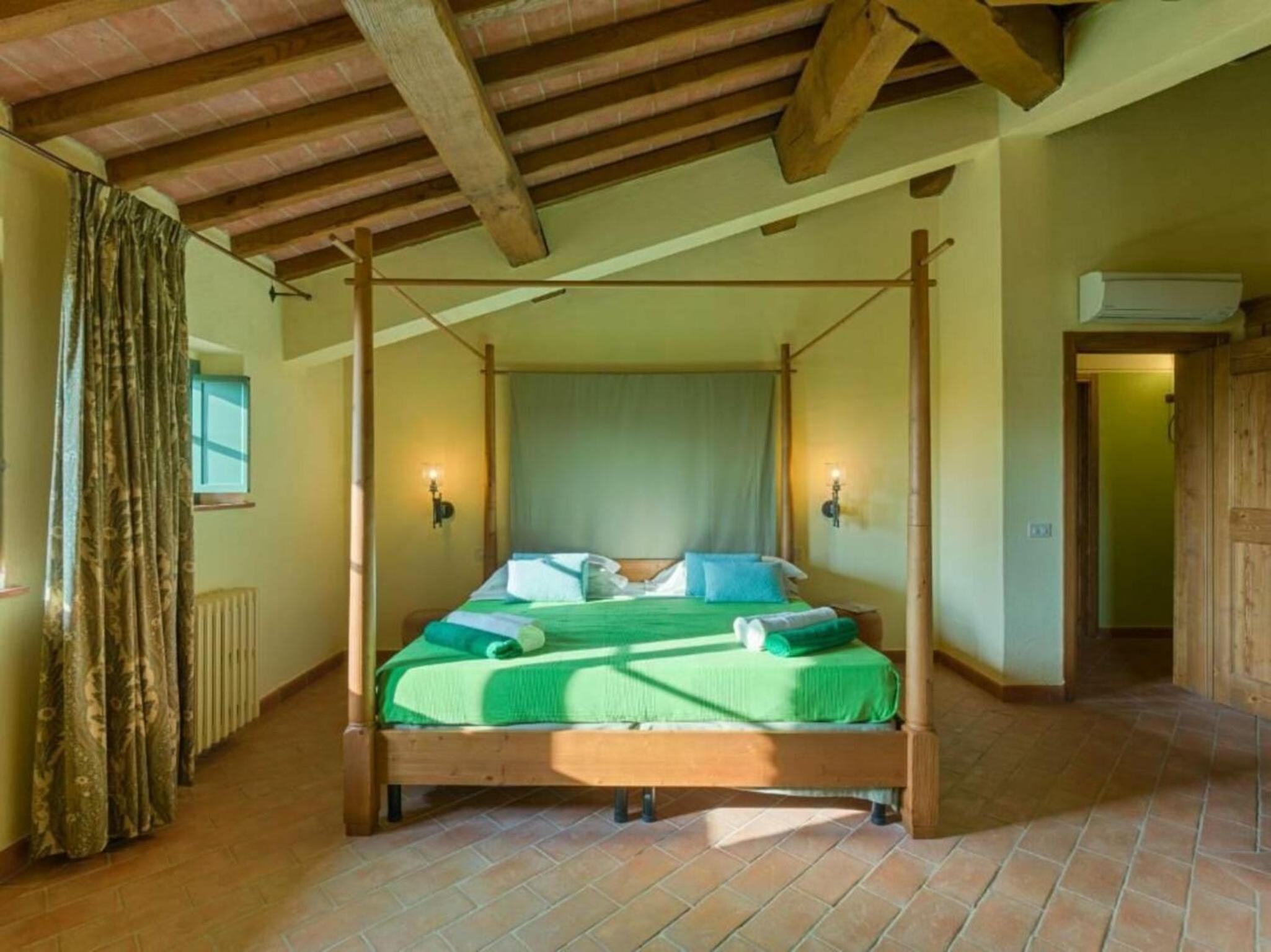 Villa with Private Pool photo 3