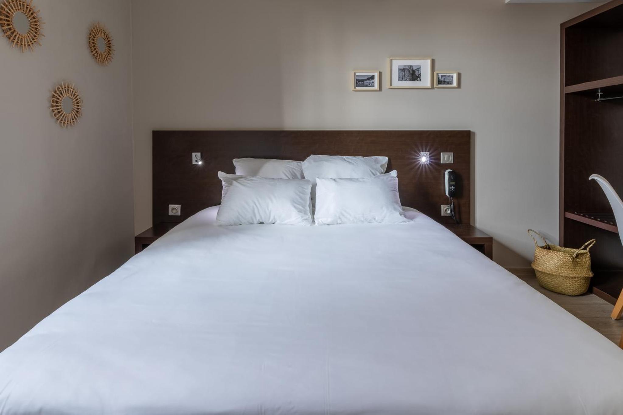 Small Double Room - Photo 2