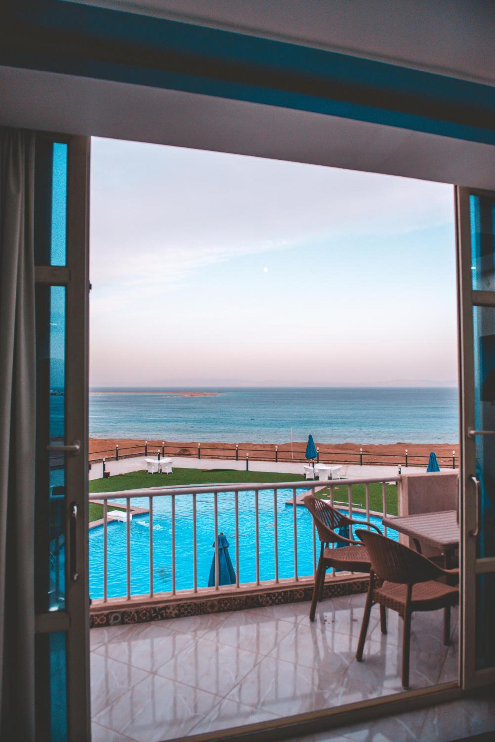 Studio with Sea View - Photo 6