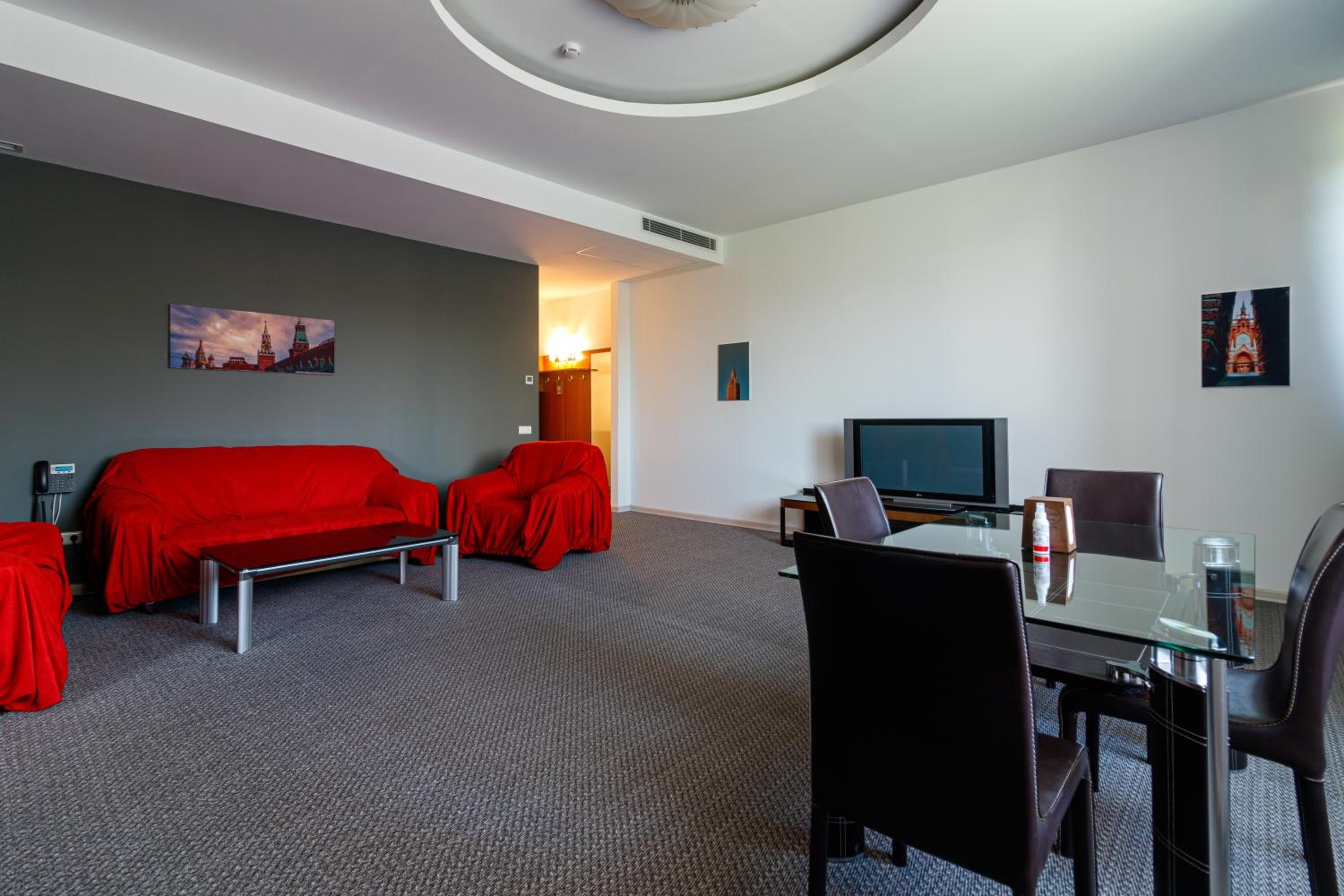 Executive Suite