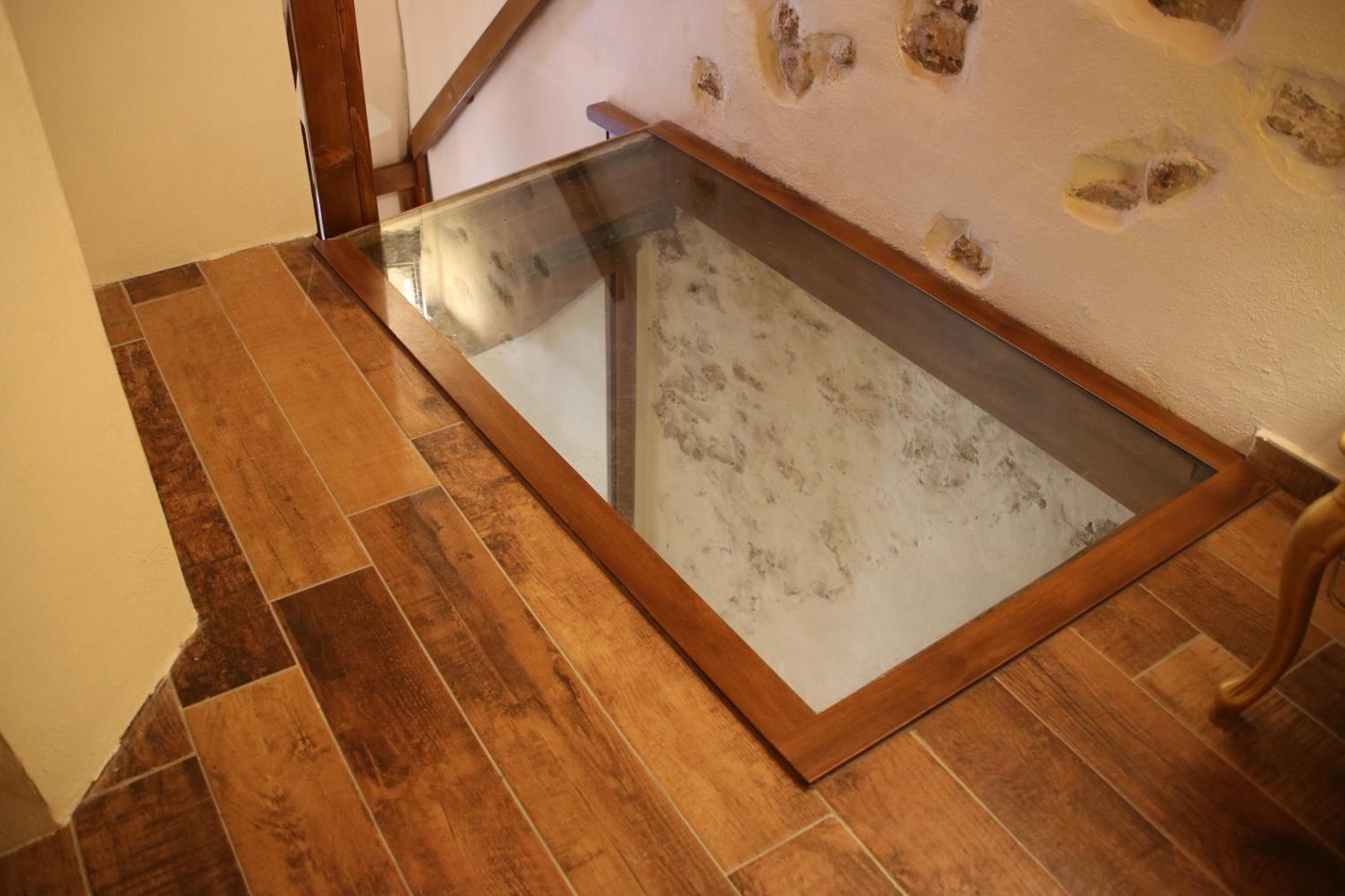 Double Room - Photo 8