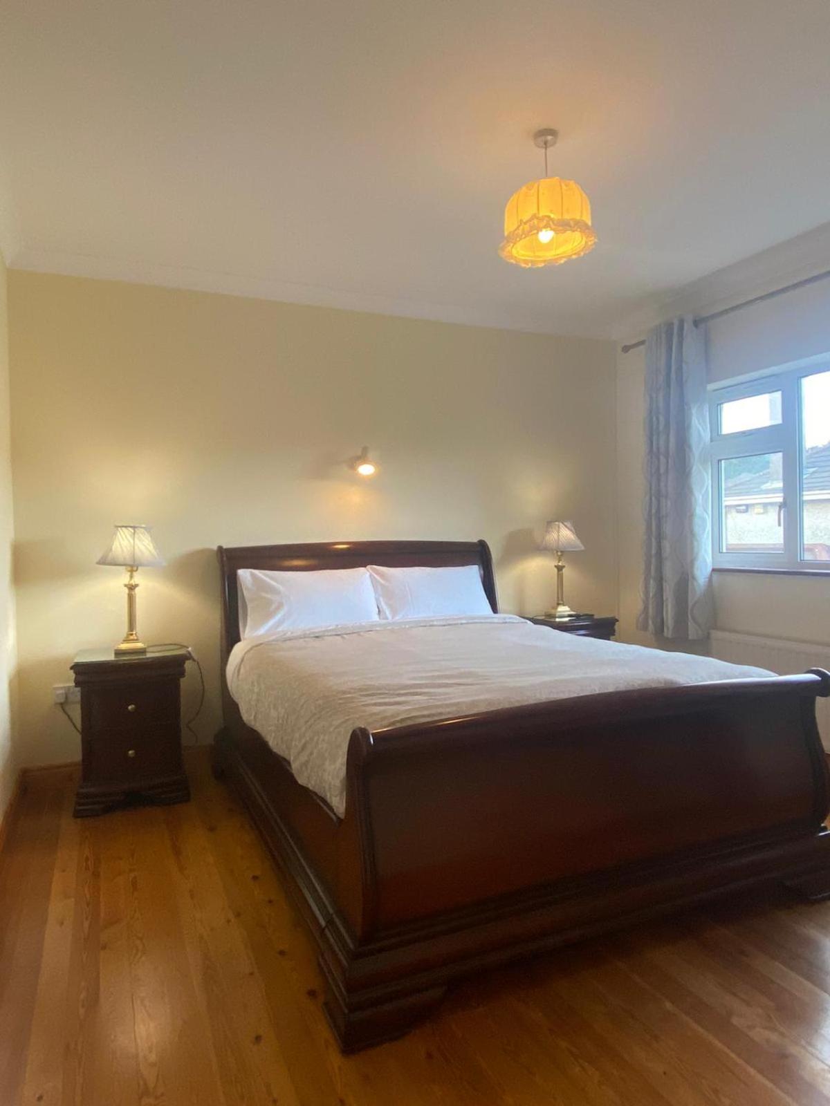 Superior King Room - Photo 7