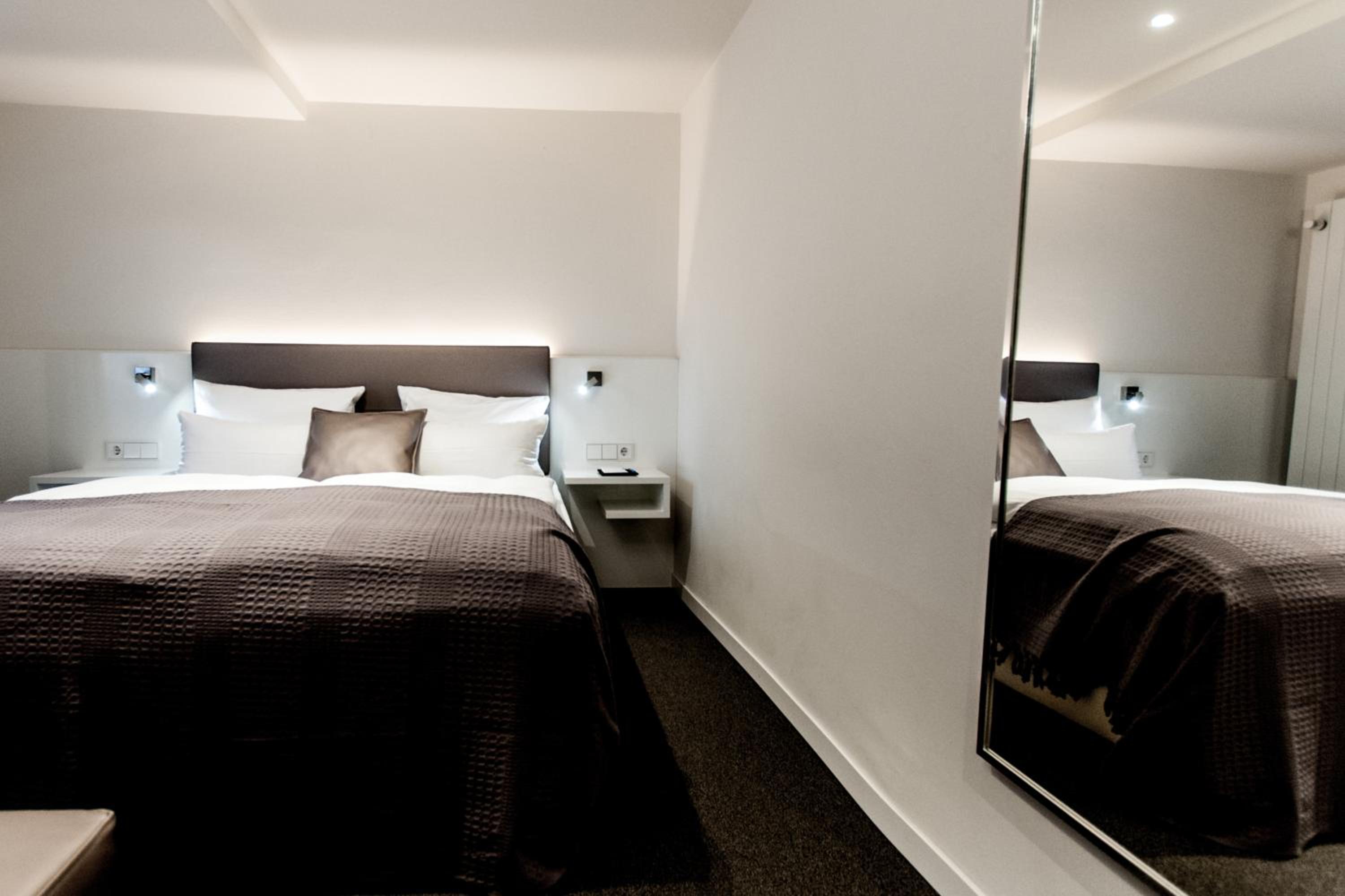 Standard Double Room photo 2