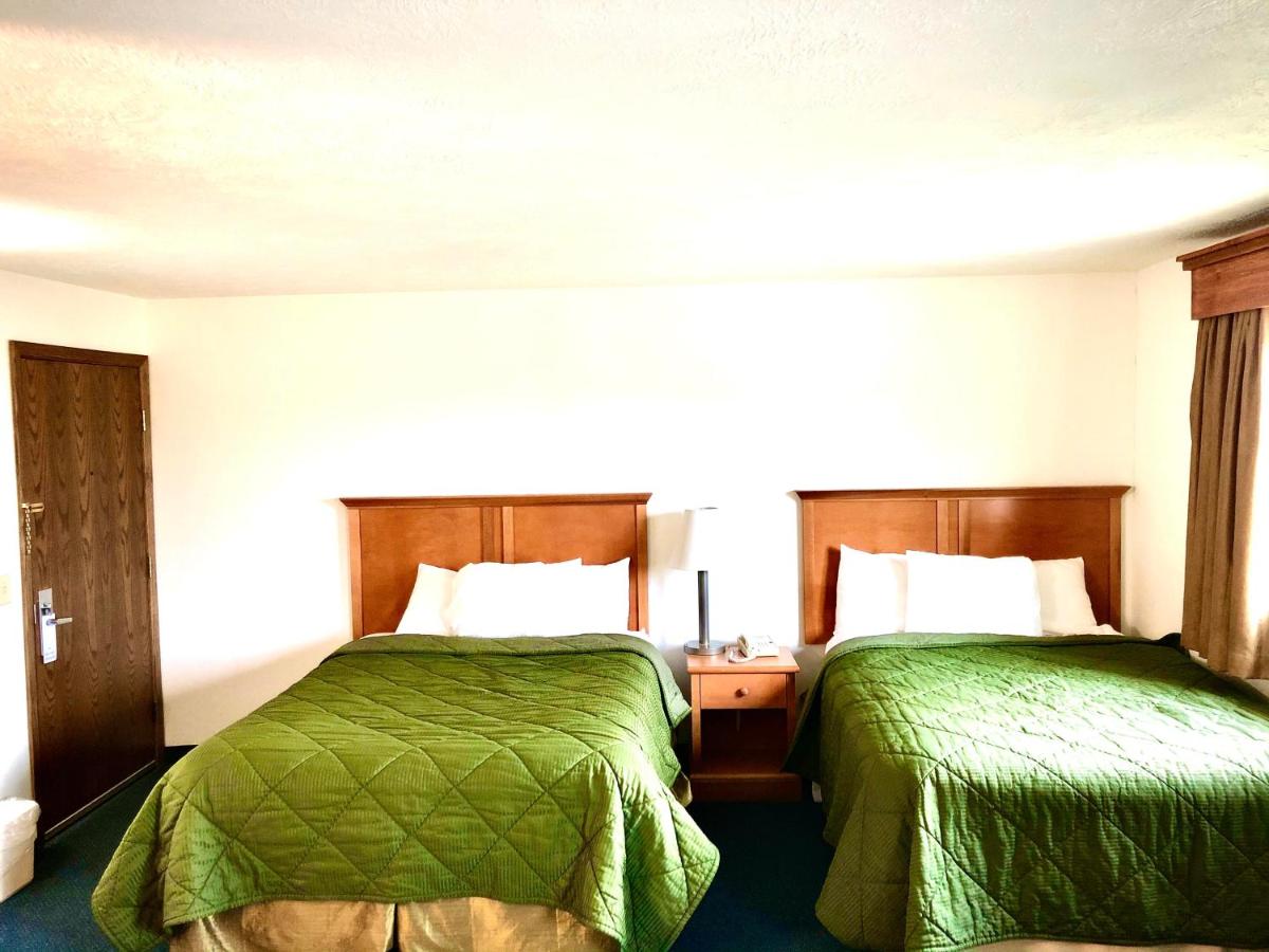 Queen Suite photo 1