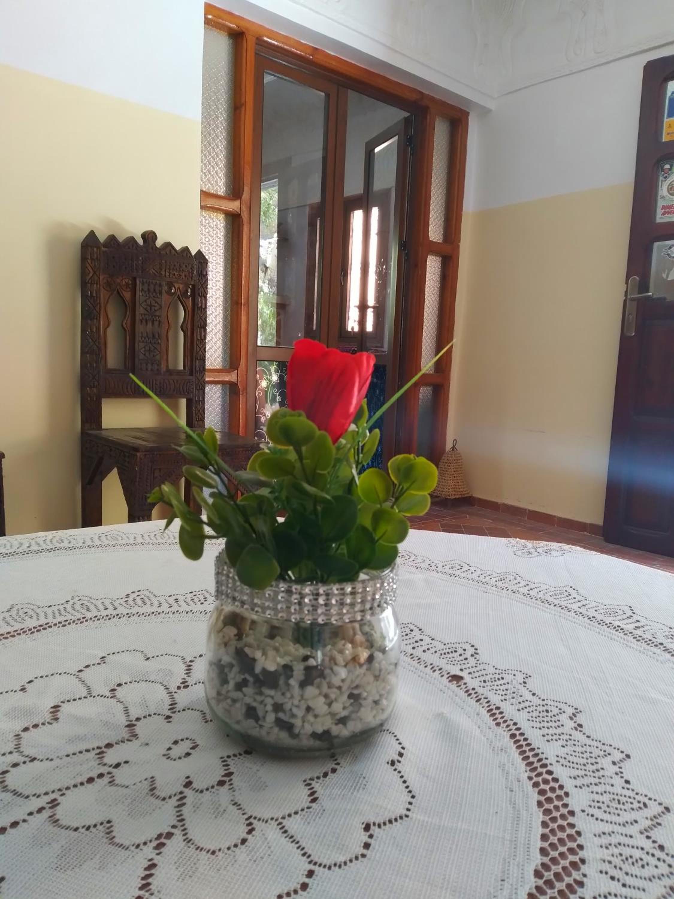 Standard Double Room - Photo 7