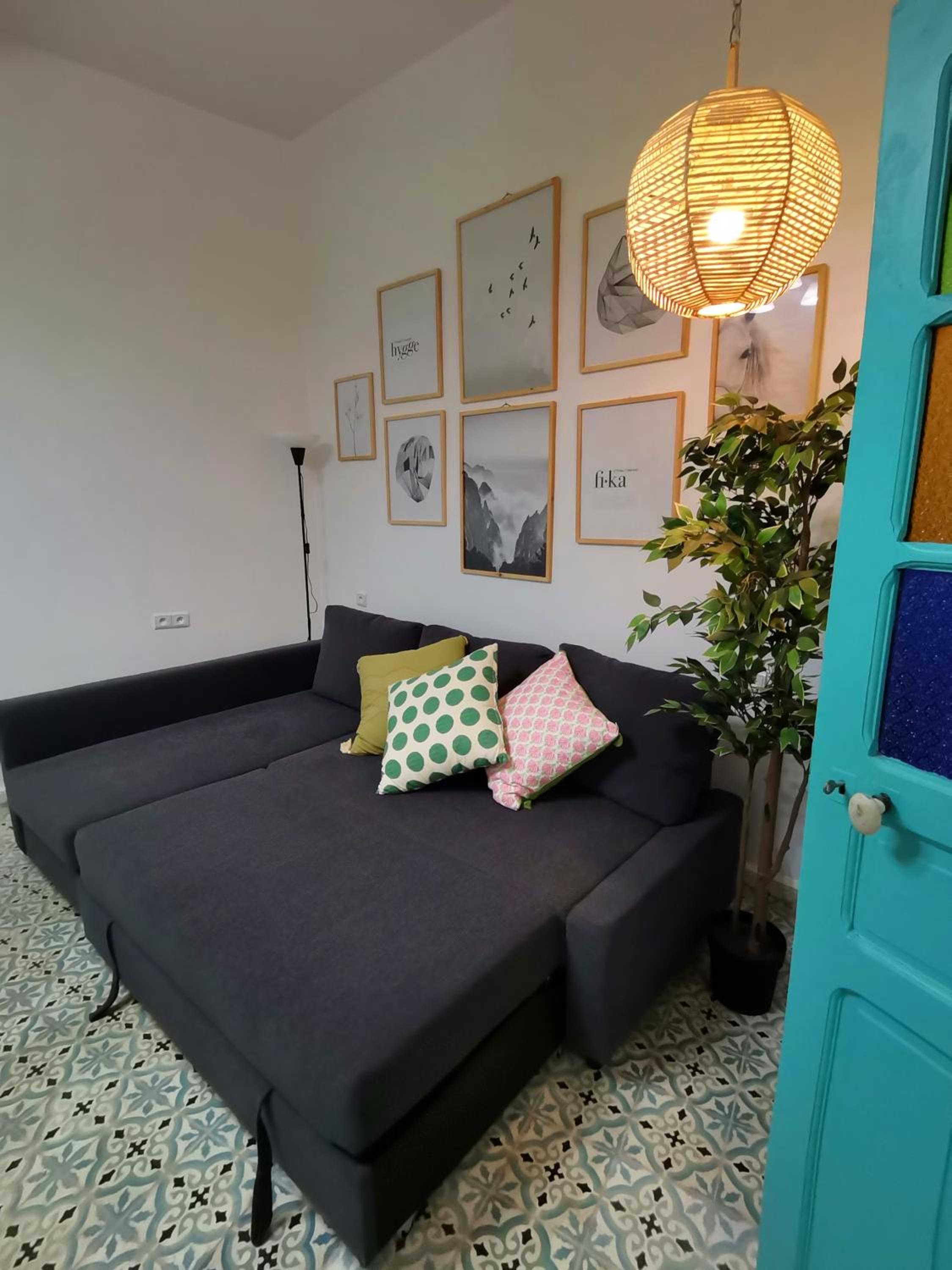 Two-Bedroom Apartment - Photo 31