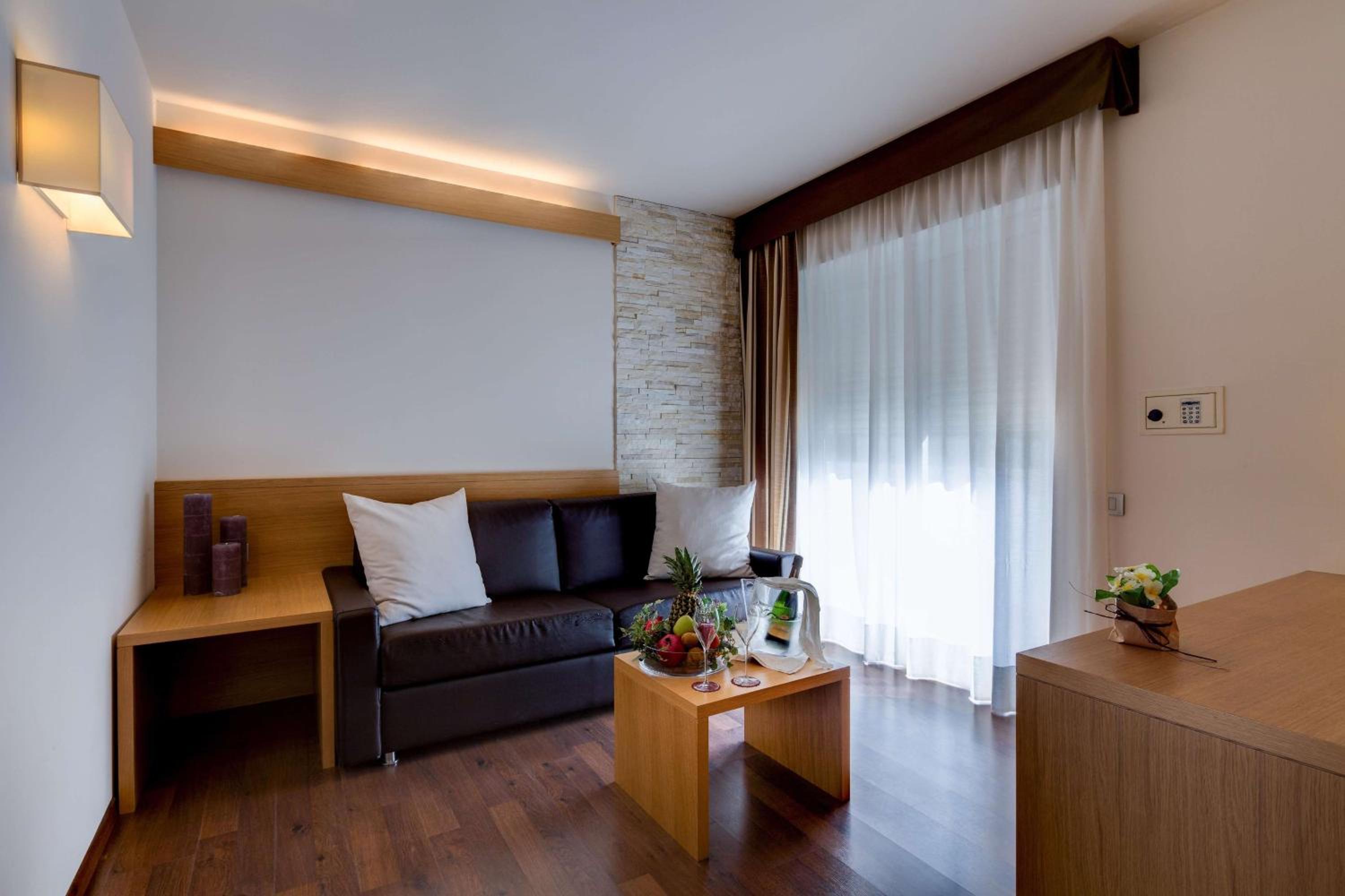King Suite with Sofa Bed - Photo 19