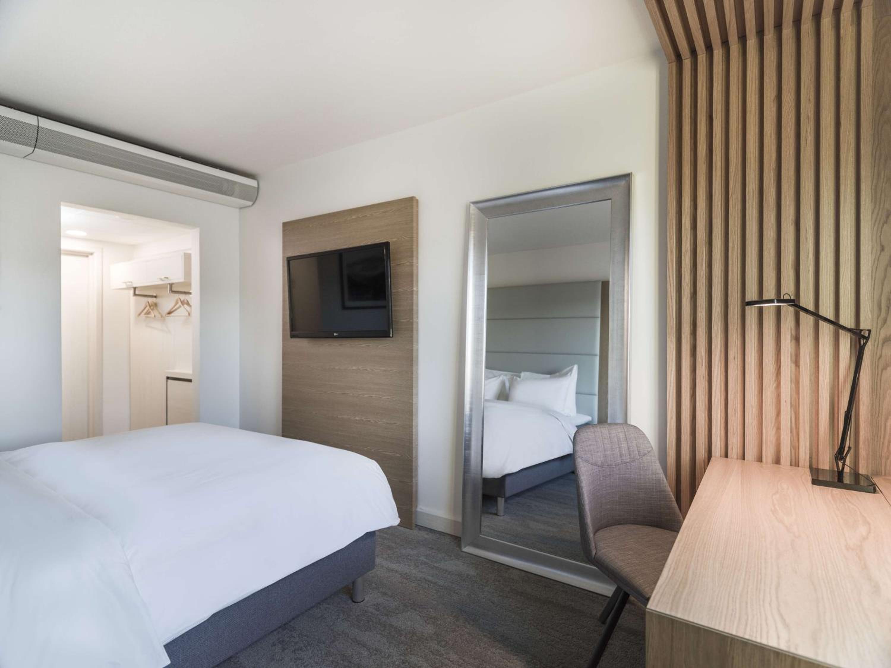 Standard Room - Photo 1