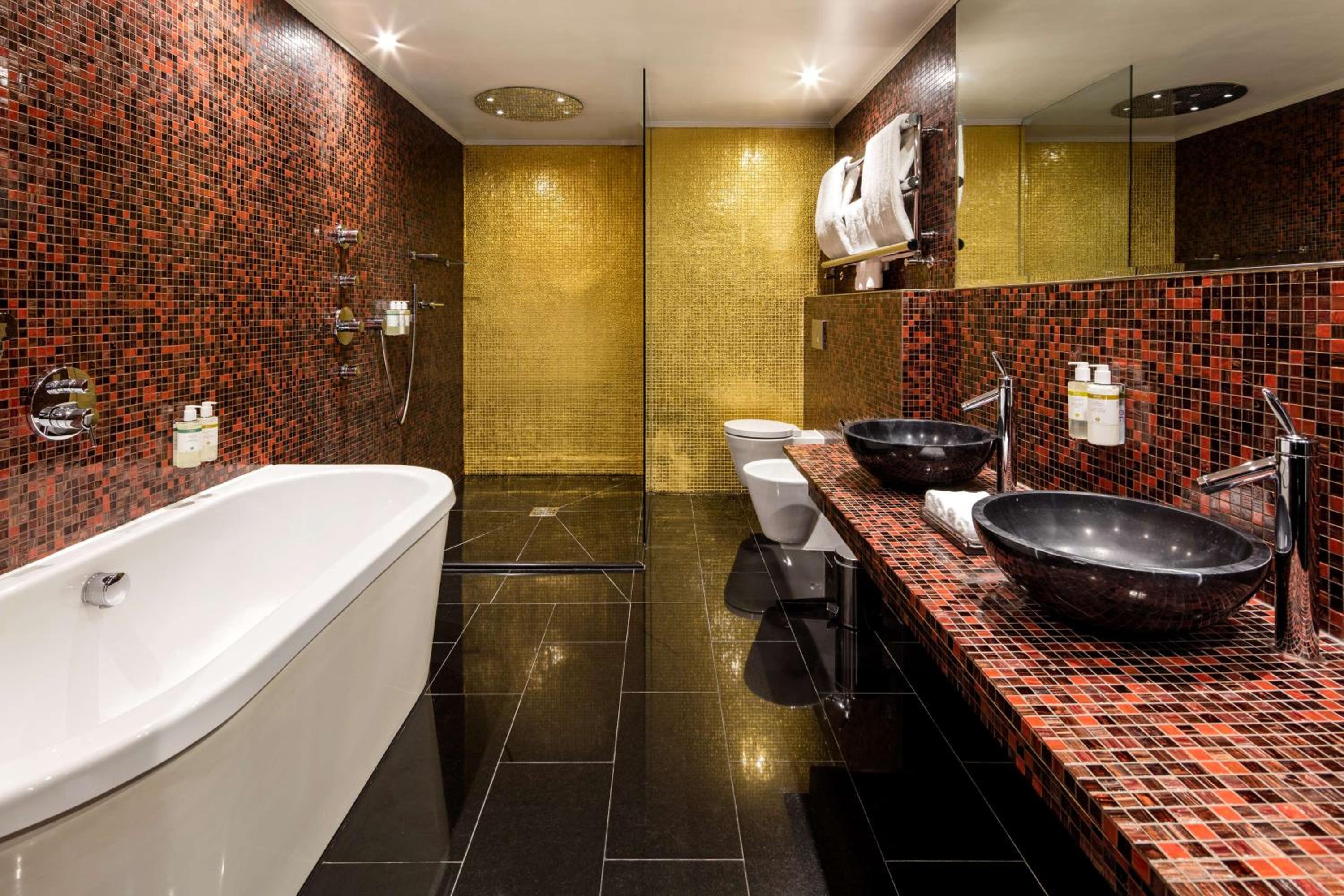 One-Bedroom Suite