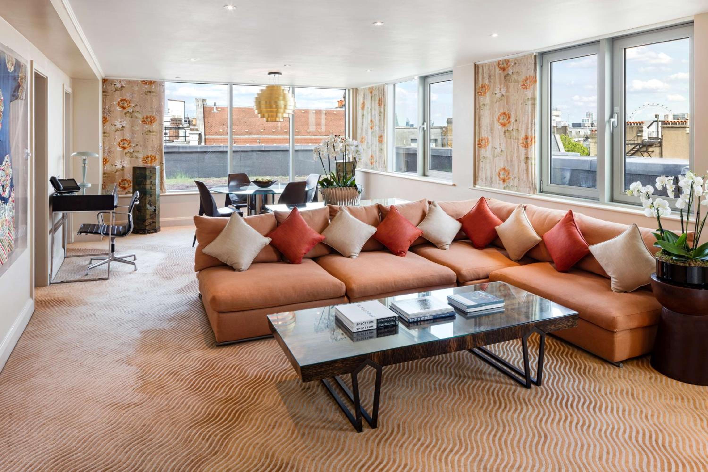One-Bedroom Suite