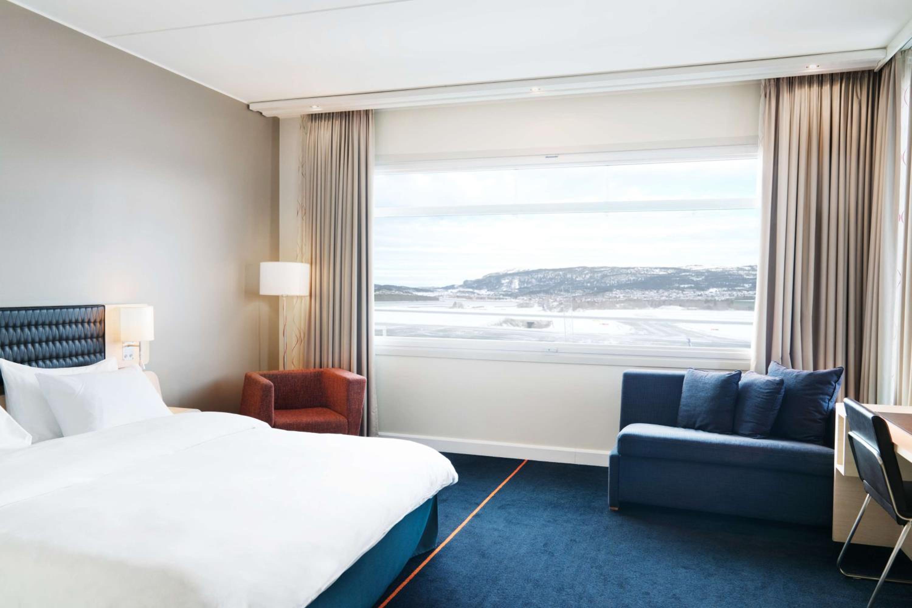Premium Room with Fjord and Runway View - Photo 1