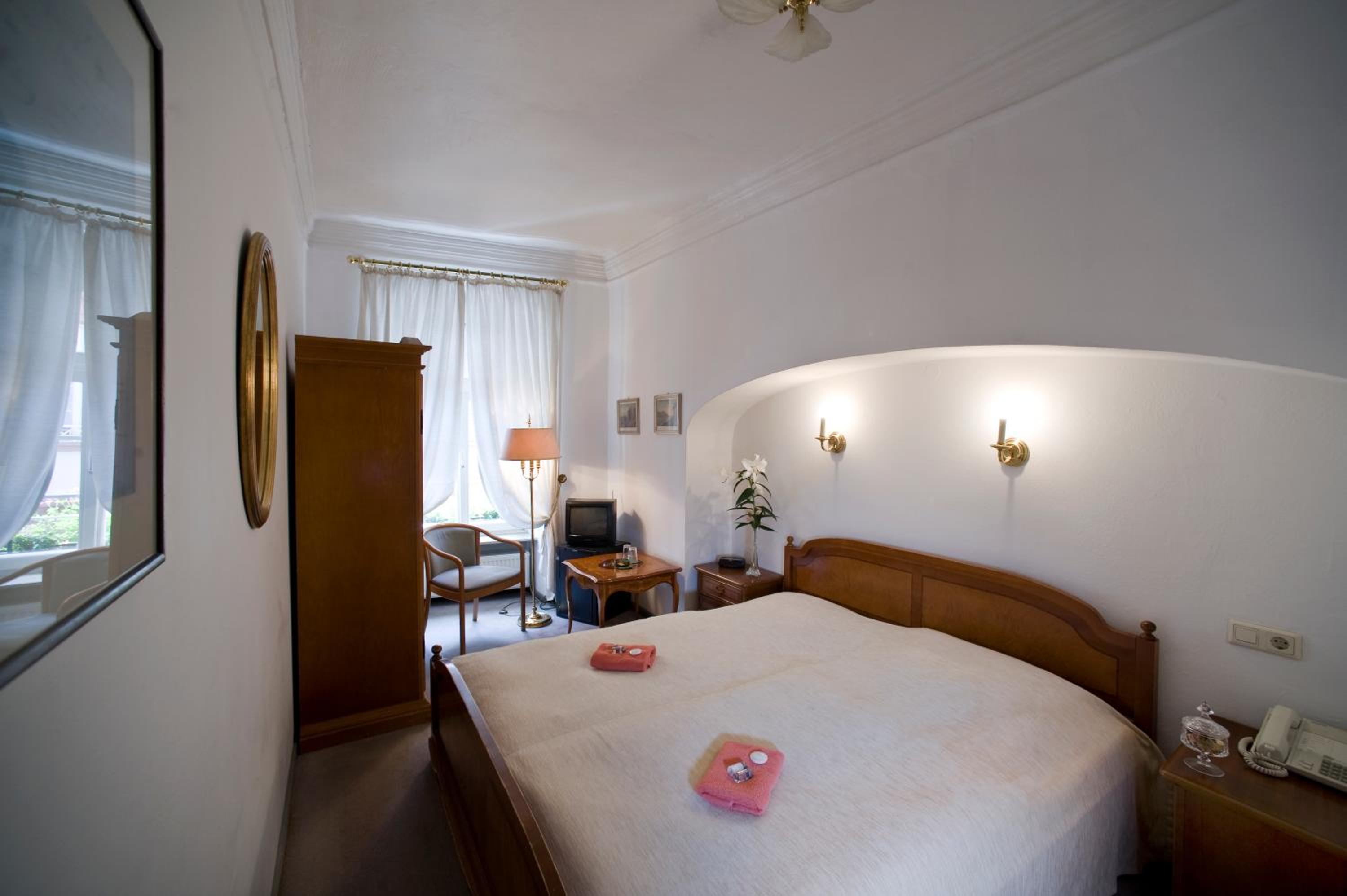 Standard Double Room photo 1