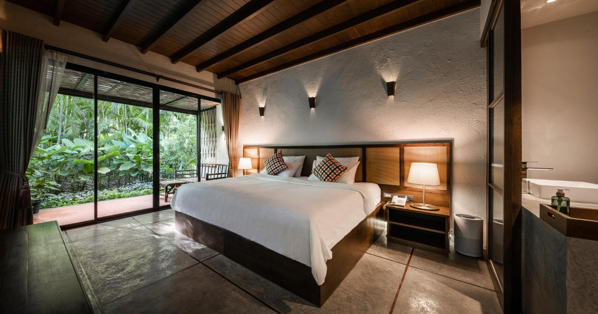 Deluxe Double or Twin Room - Photo 20
