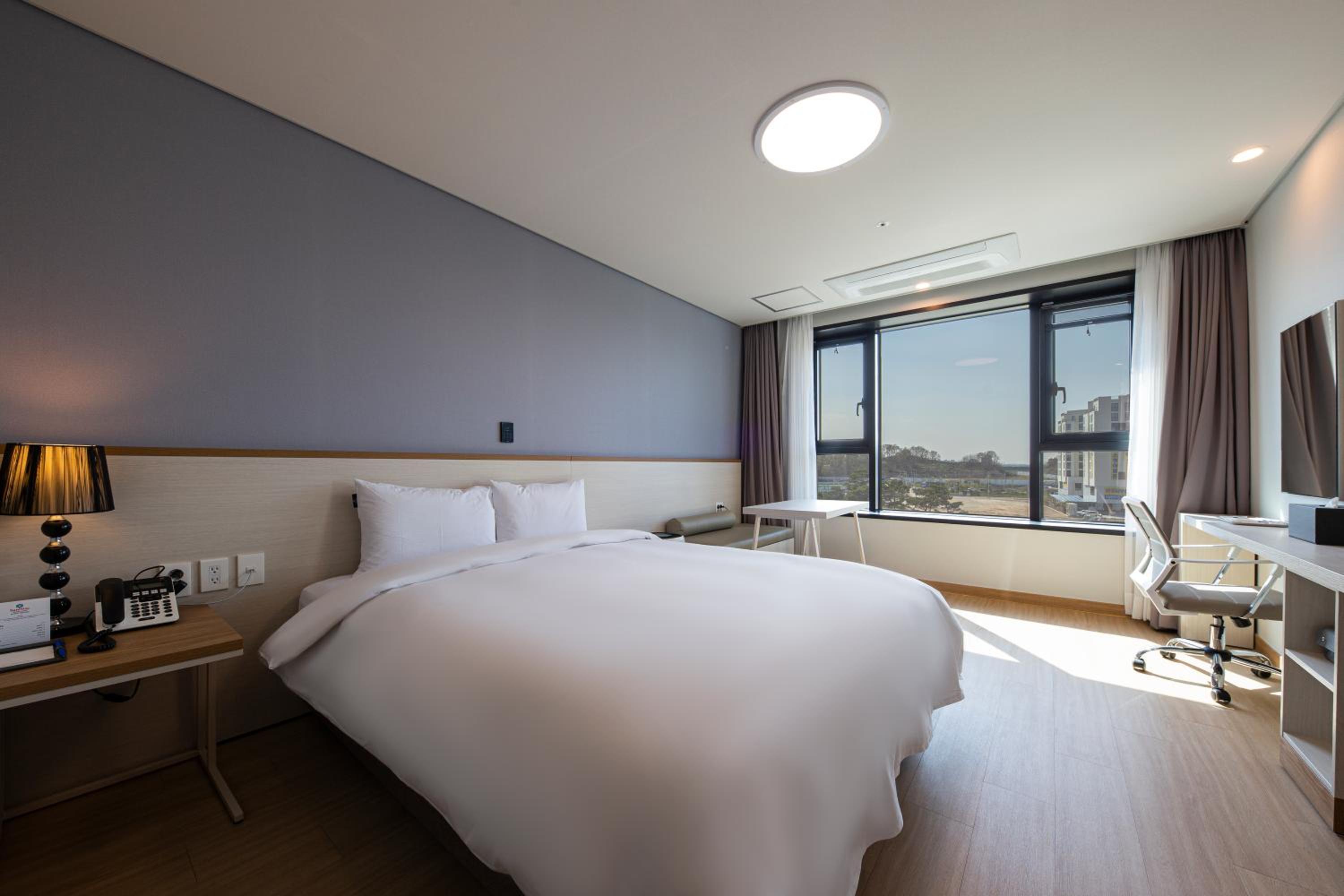 Standard Double Room - Photo 5