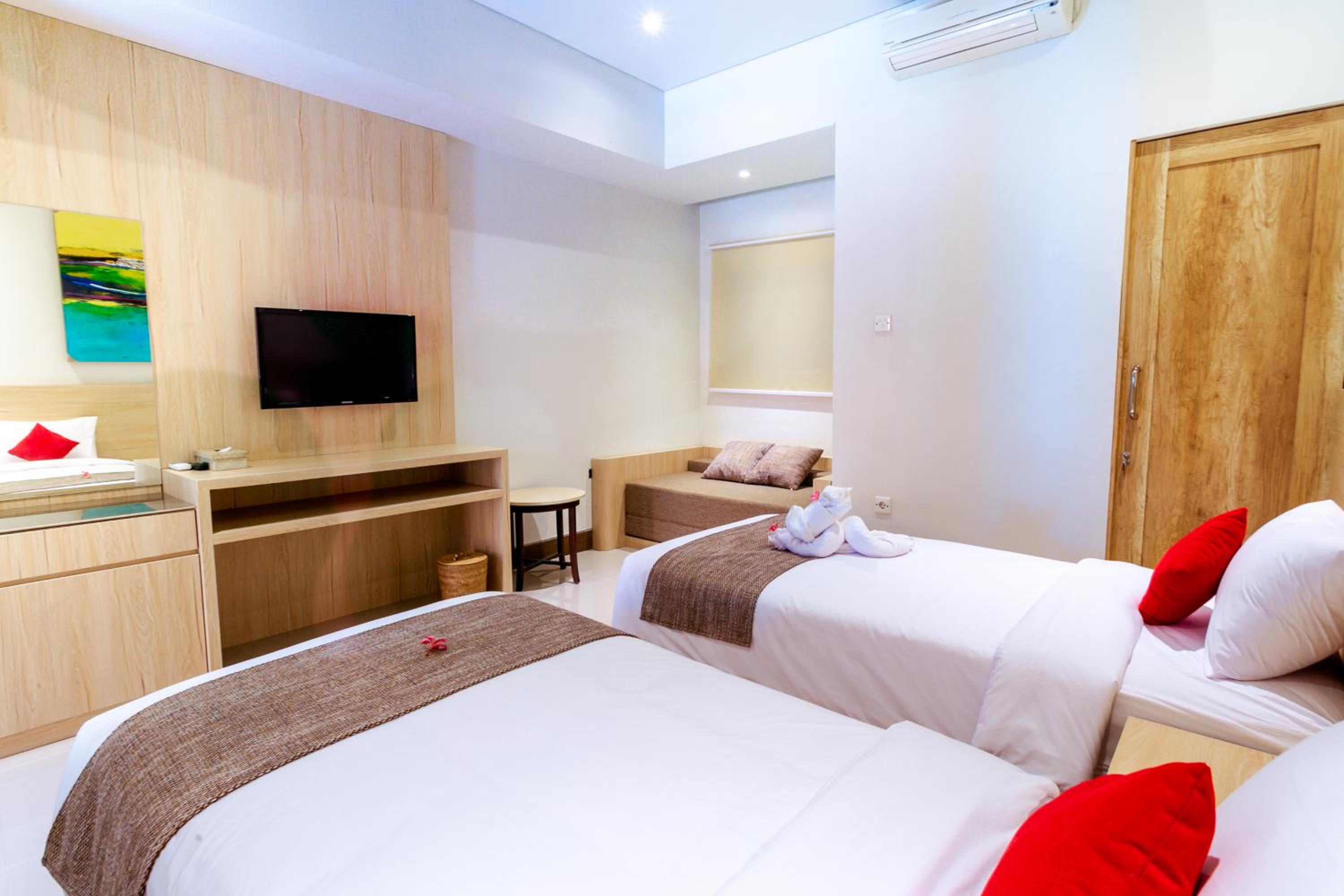 Deluxe Twin Room - Photo 3