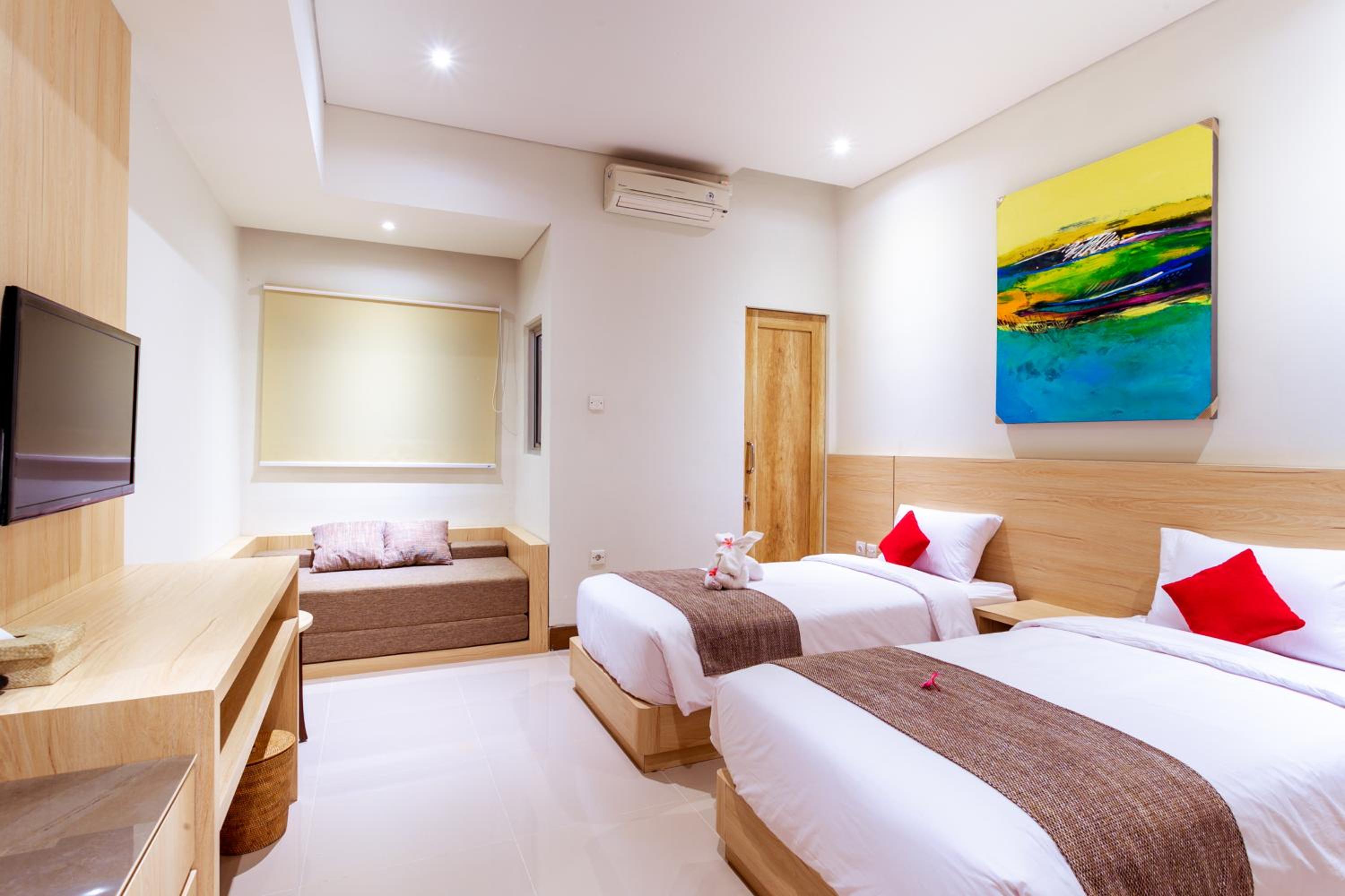 Deluxe Twin Room - Photo 2