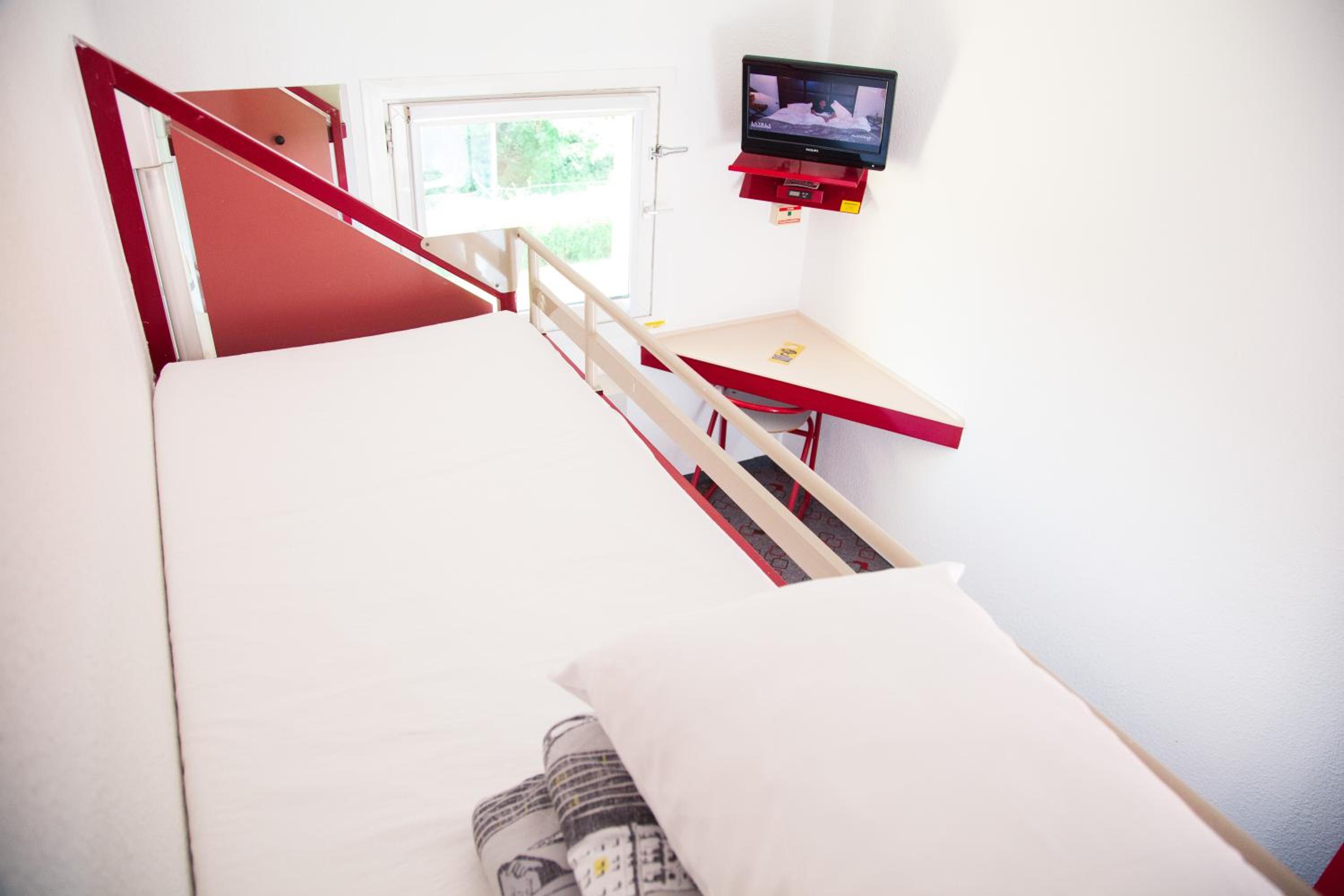 Double Room - Disability Access photo 1