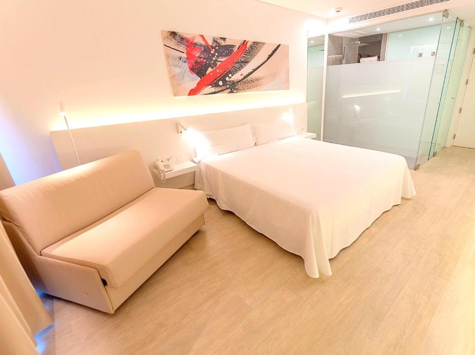 Economy Double or Twin Room photo 2