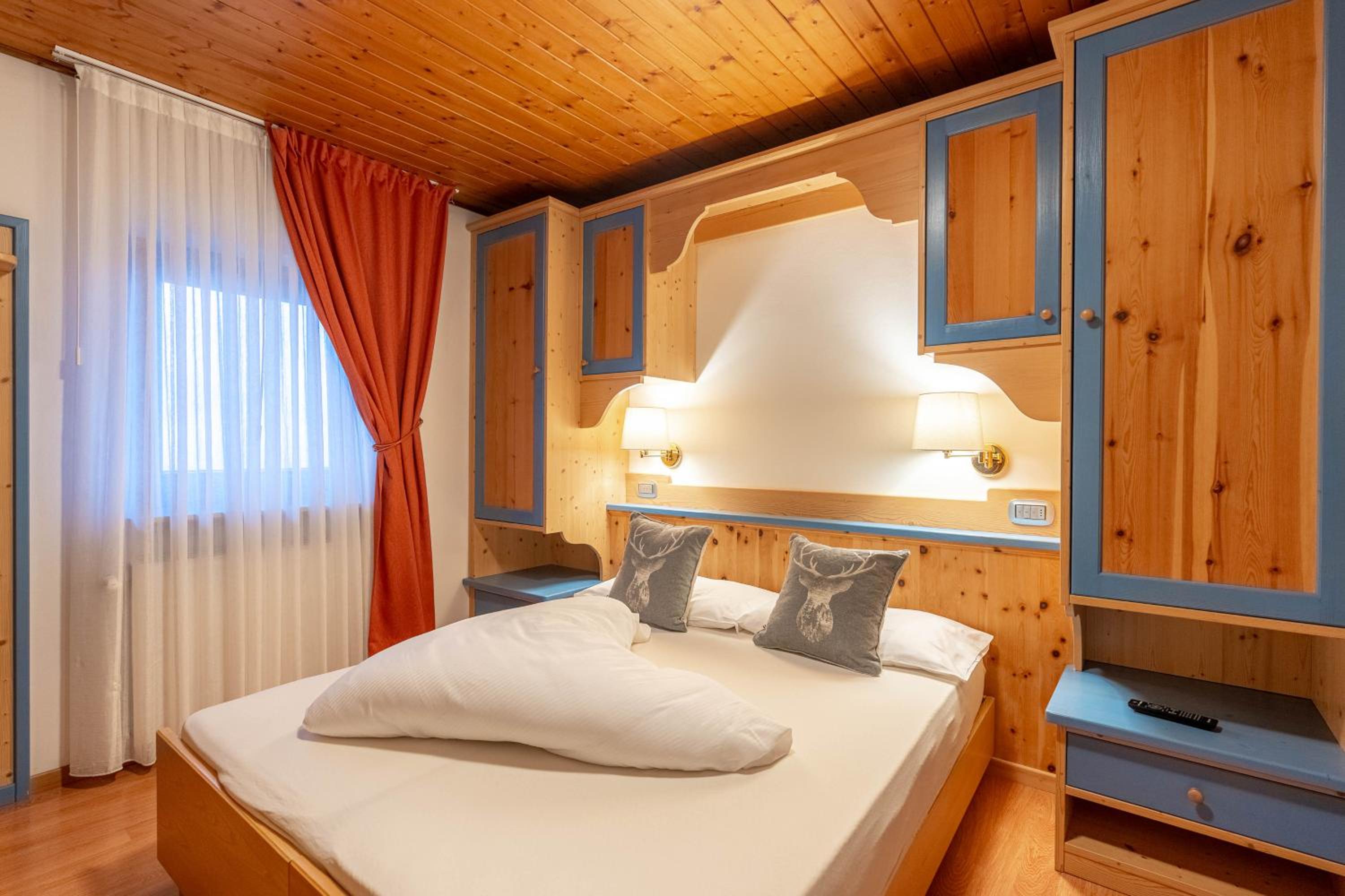 Double or Twin Room - Photo 3
