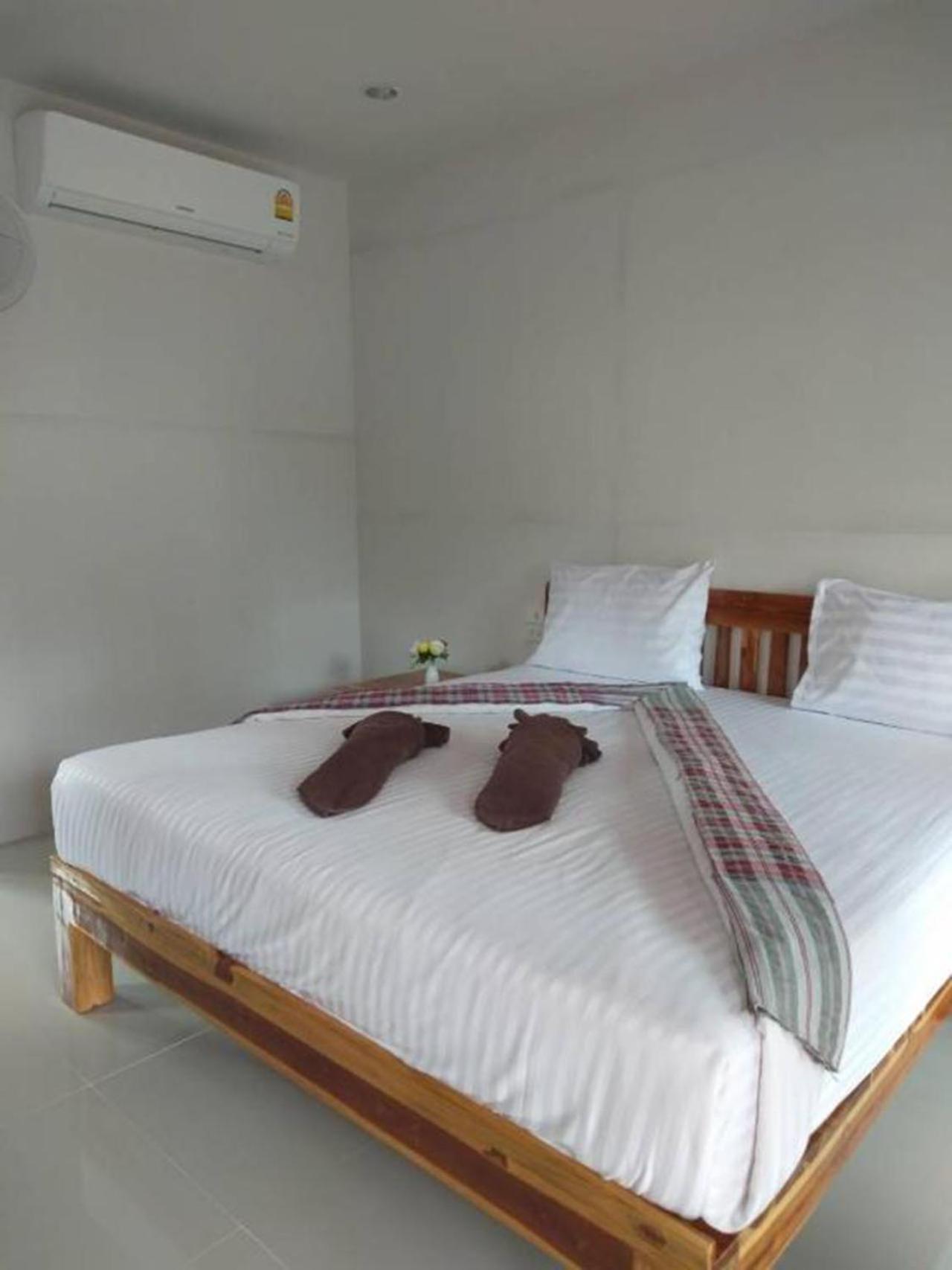 Superior Double or Twin Room with Balcony photo 3