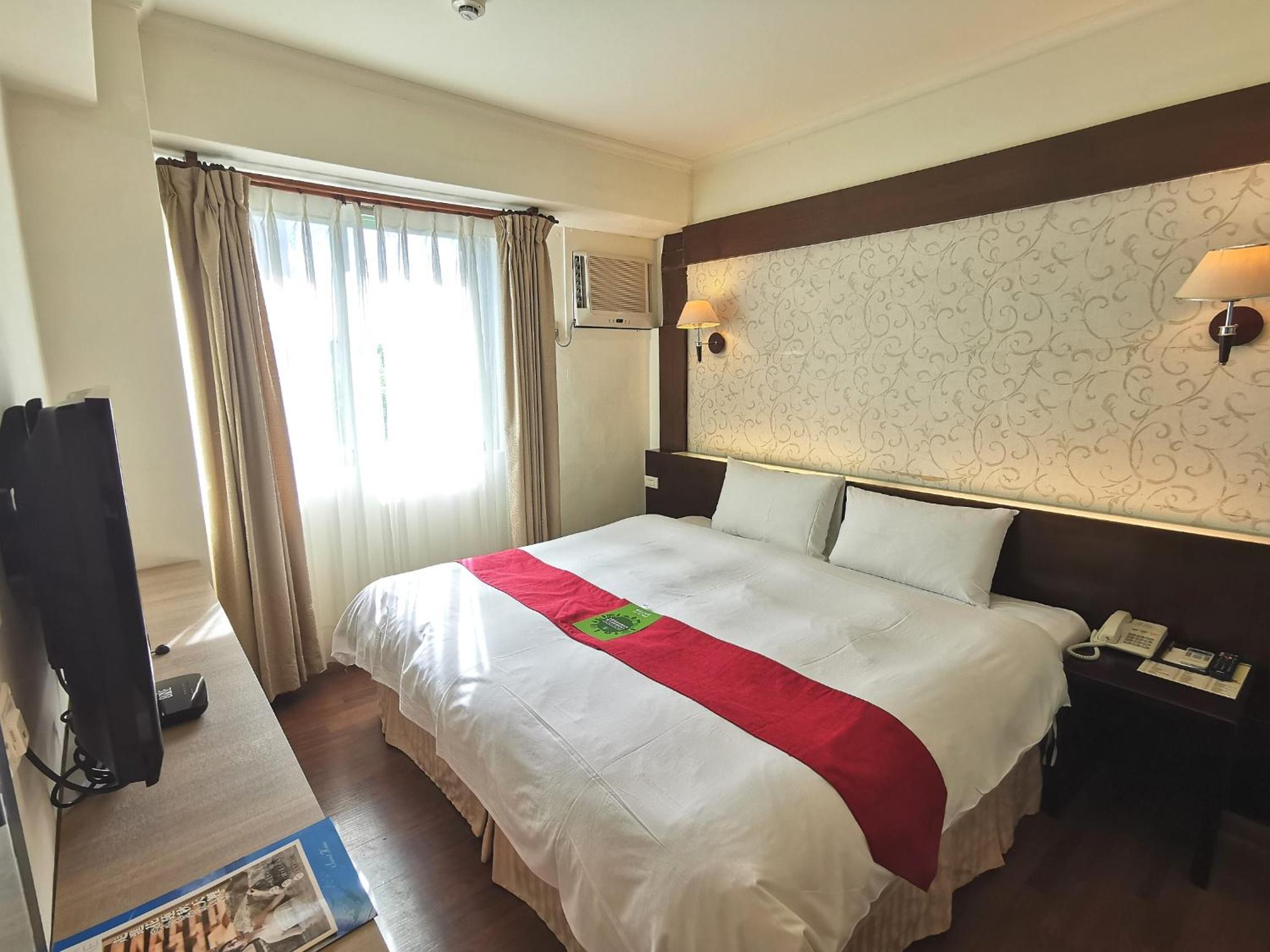 Standard Double Room photo 3
