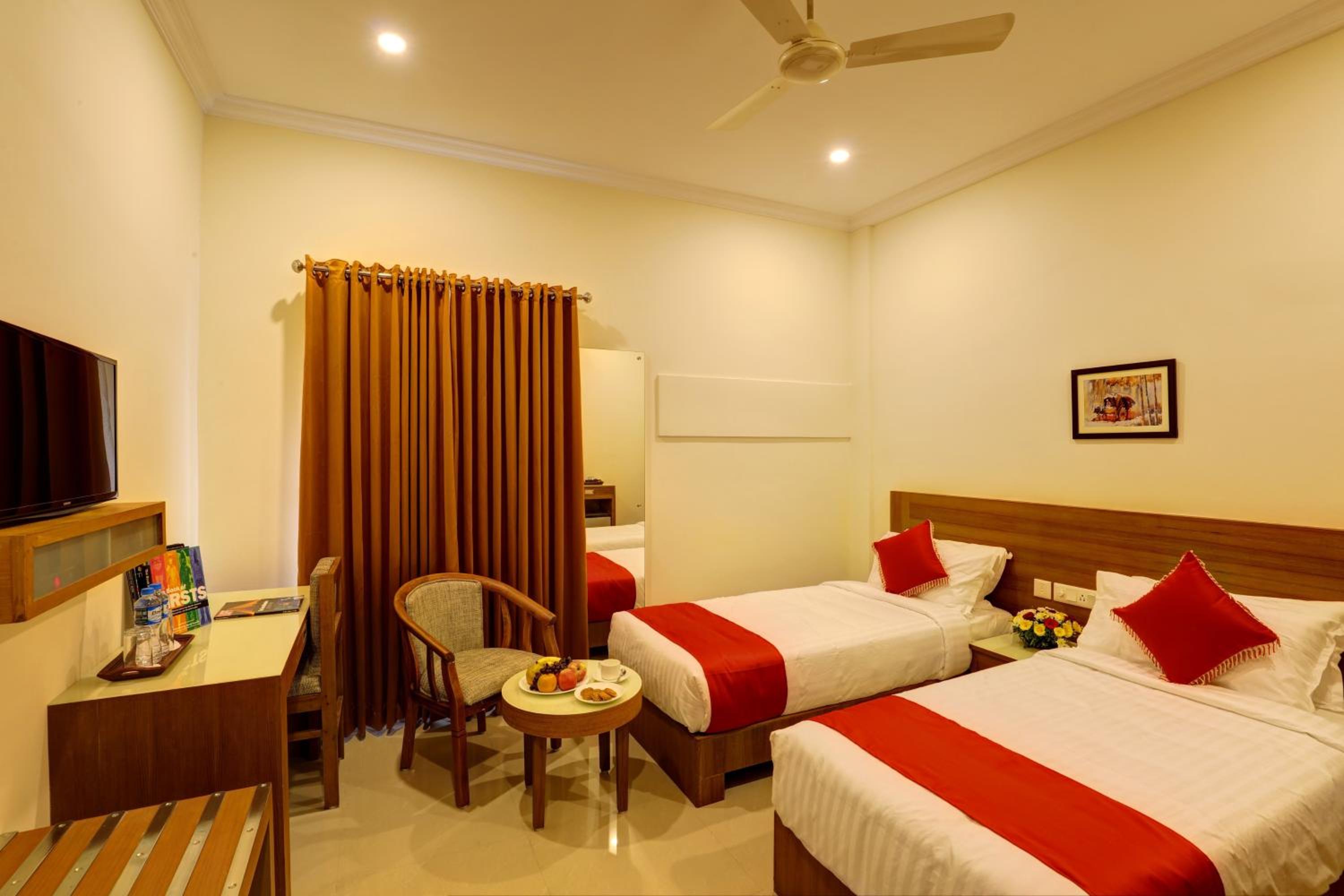 Double or Twin Room photo 2