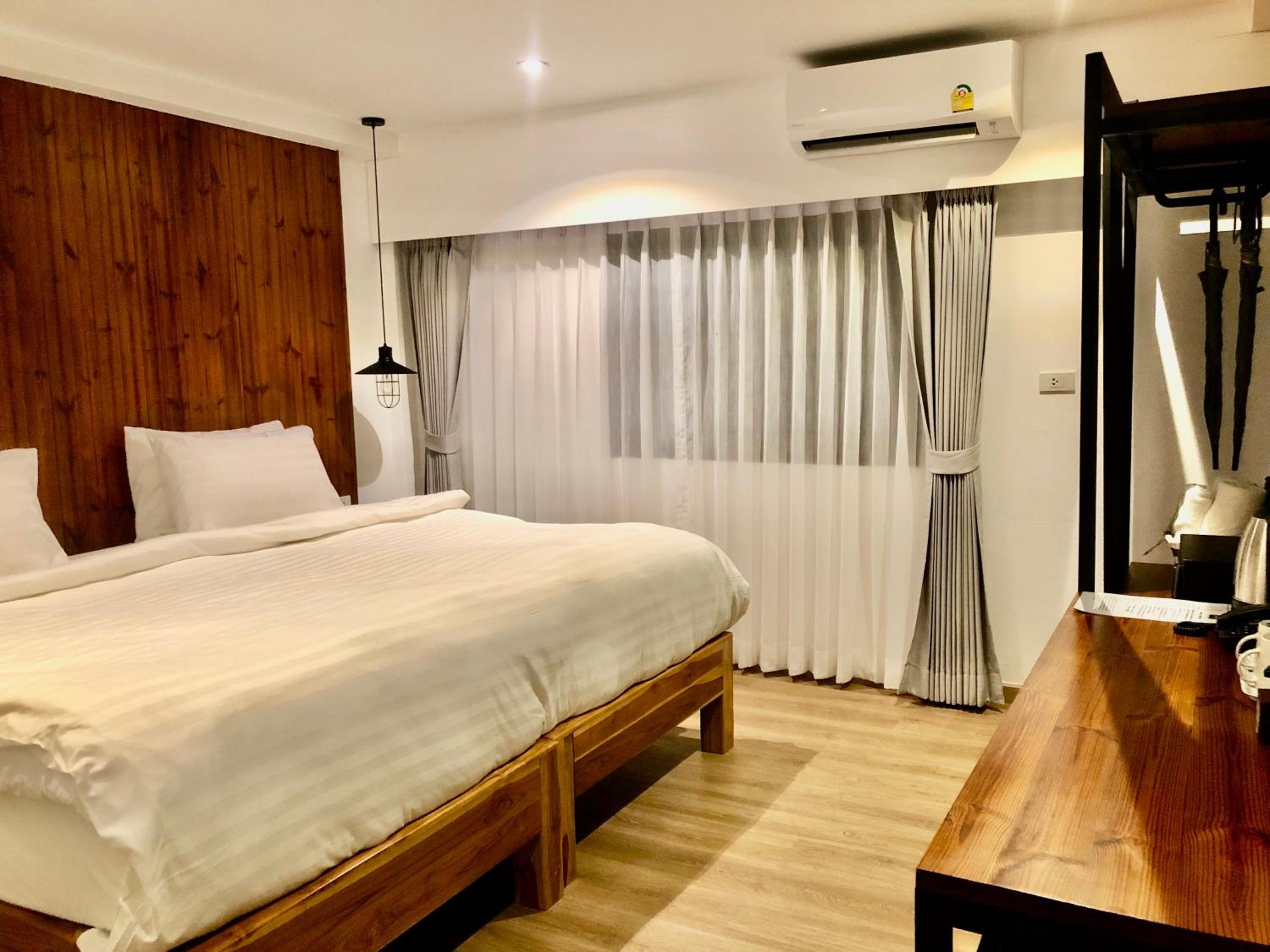 Double Room with Mountain View - Photo 6