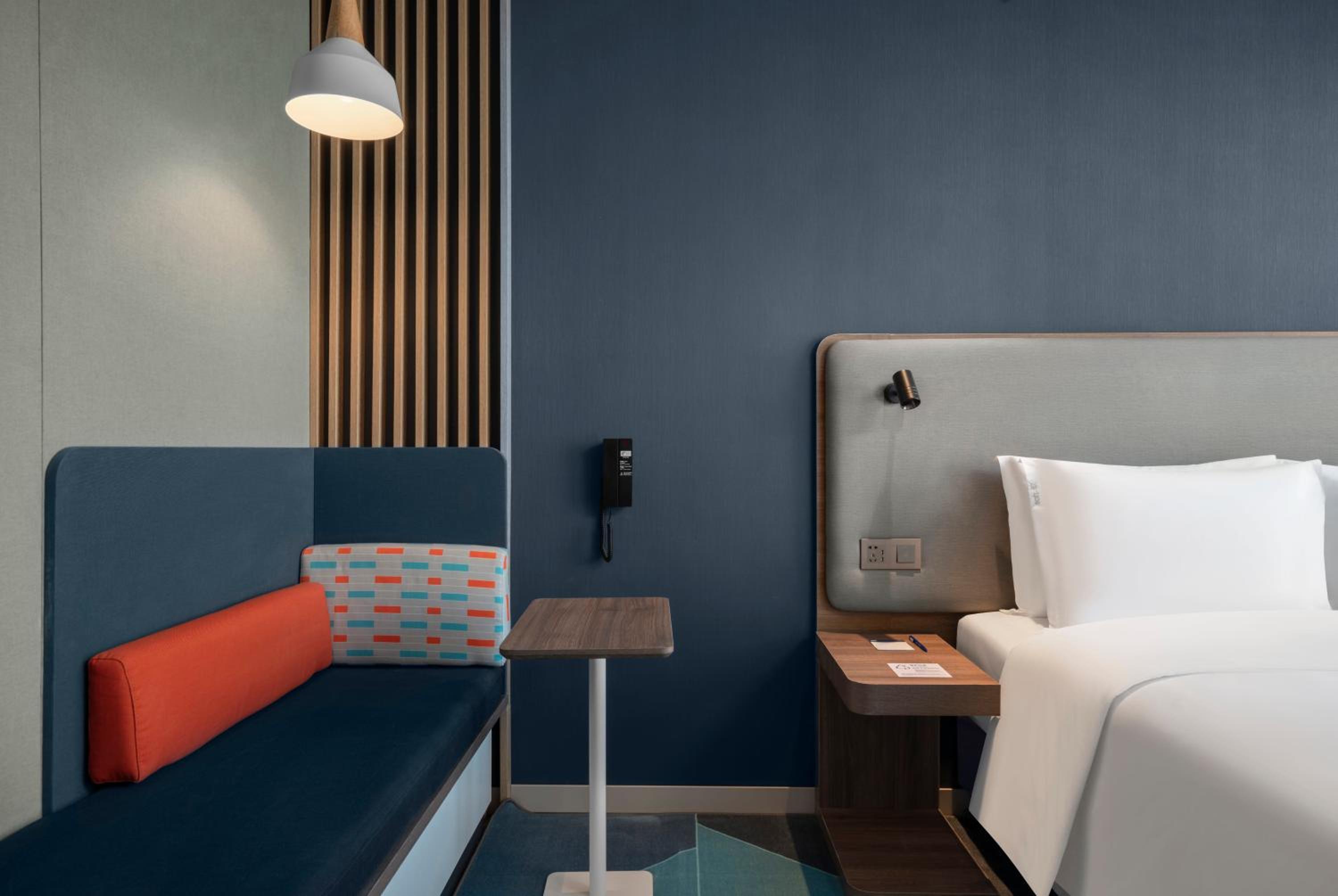 Standard Room - Photo 1