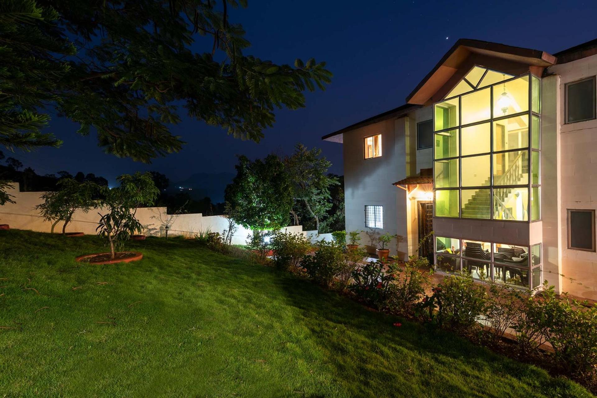Villa photo 3